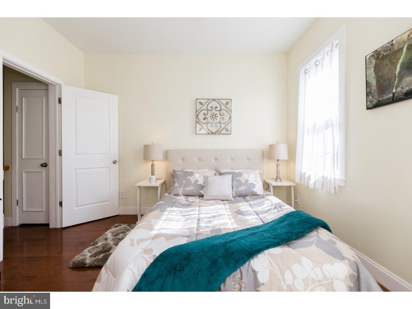 POINT BREEZE - Residential