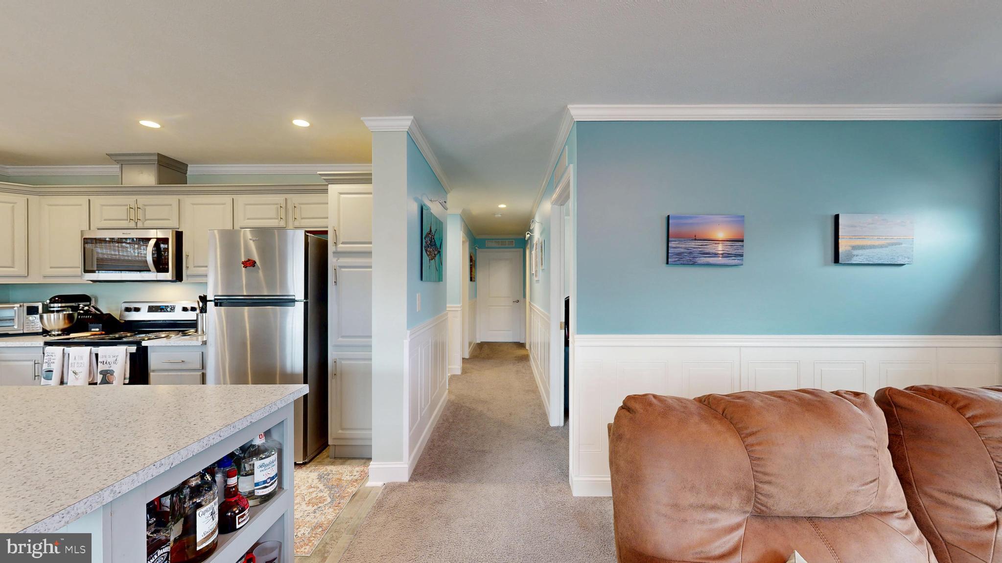 MARINERS COVE - Residential