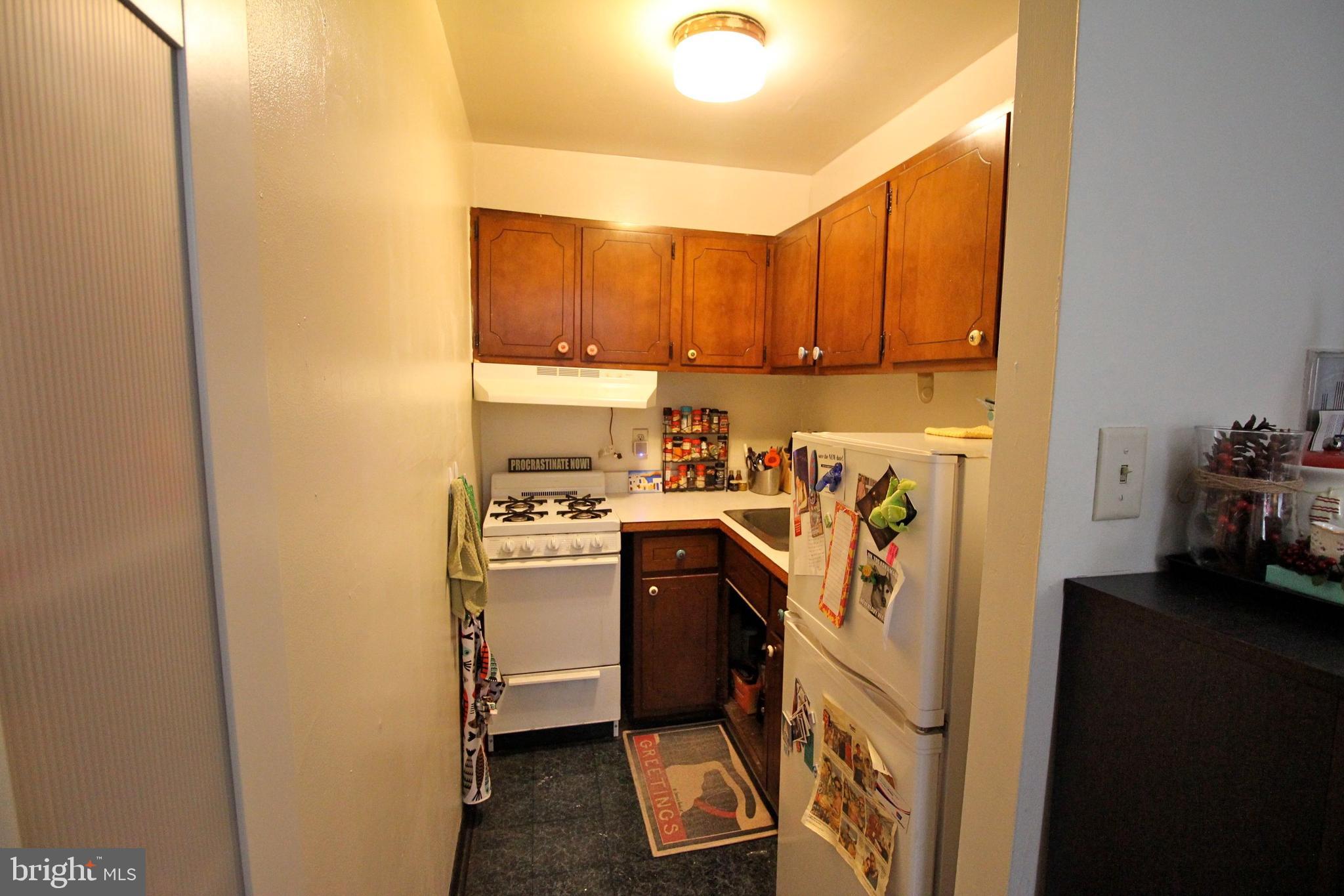 RITTENHOUSE SQUARE - Residential Lease