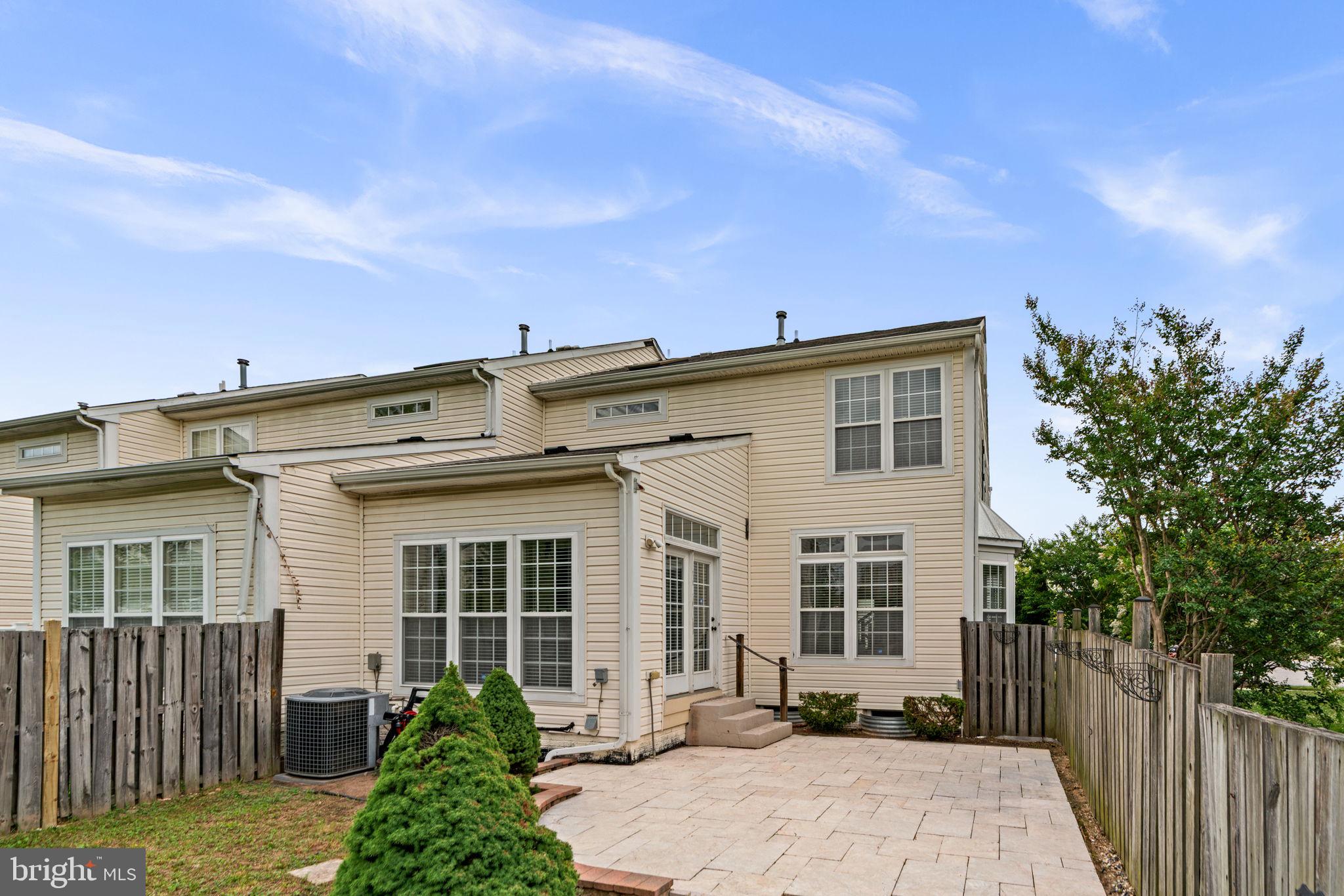VILLAGES OF DORCHESTER - Residential