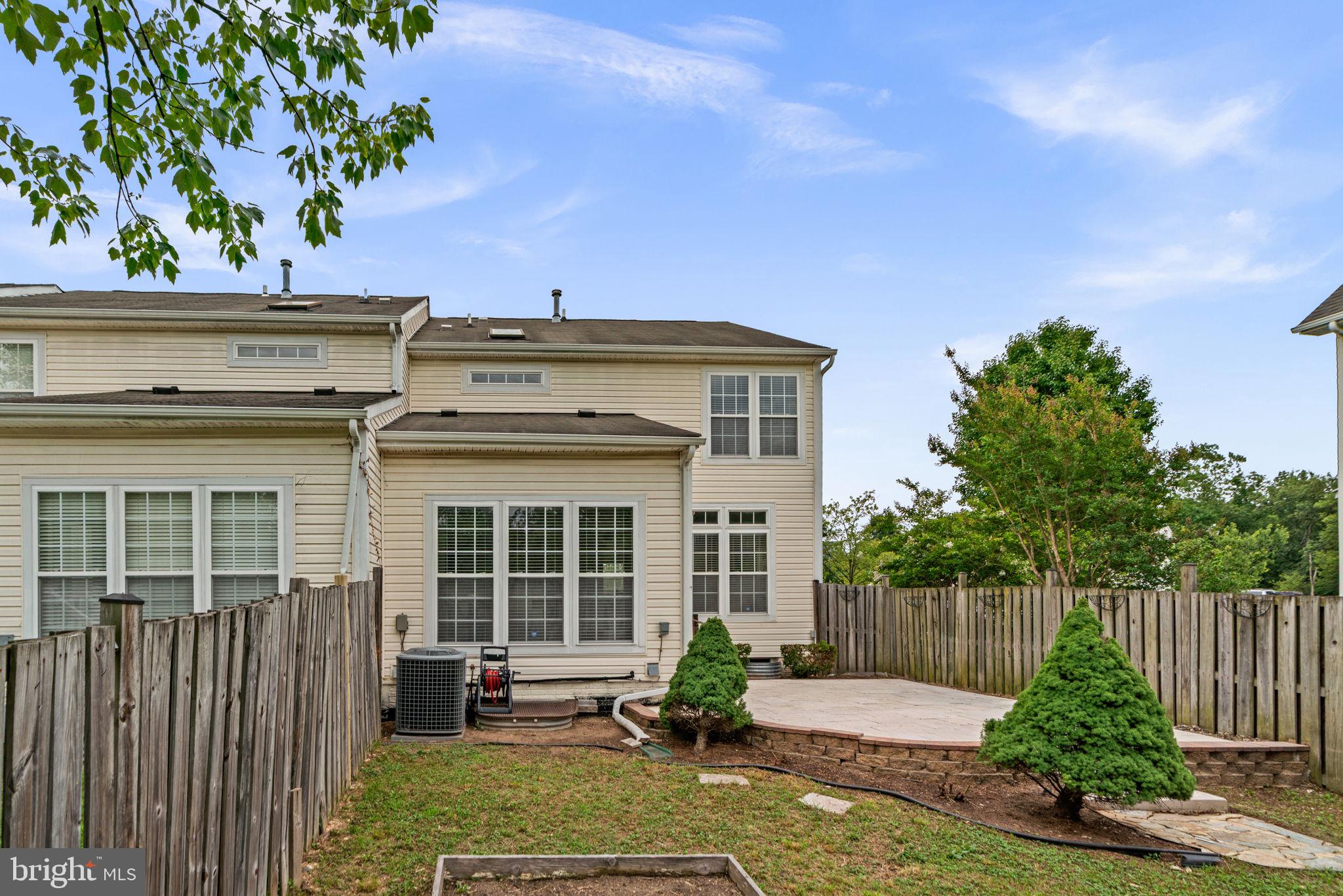 VILLAGES OF DORCHESTER - Residential