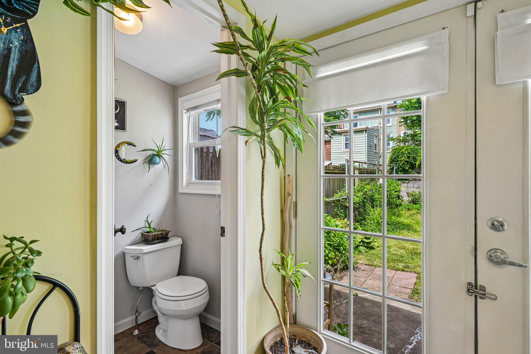 EAST FALLS - Residential