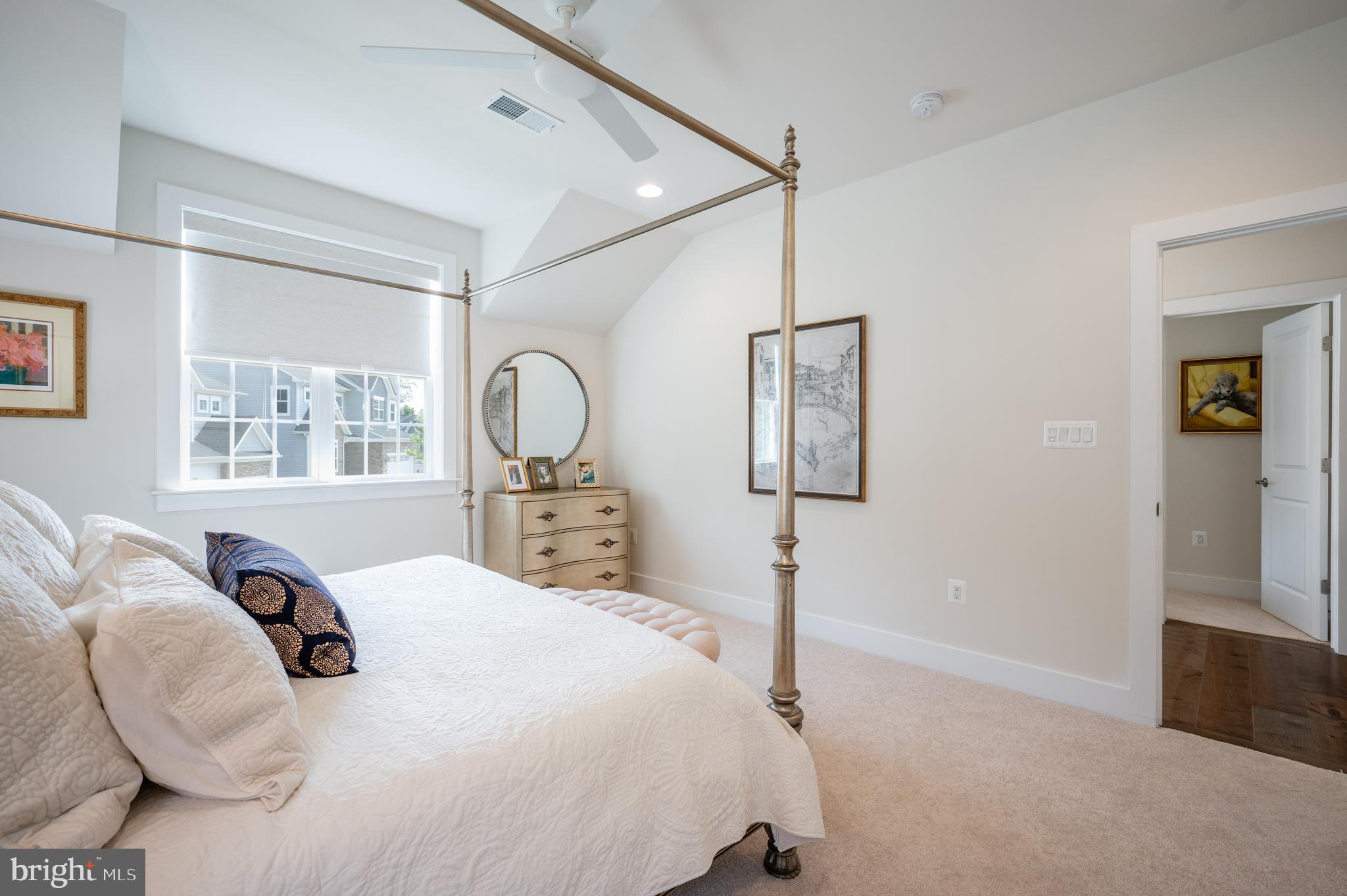 THE RESIDENCES AT MCCONNELL MANOR - Residential