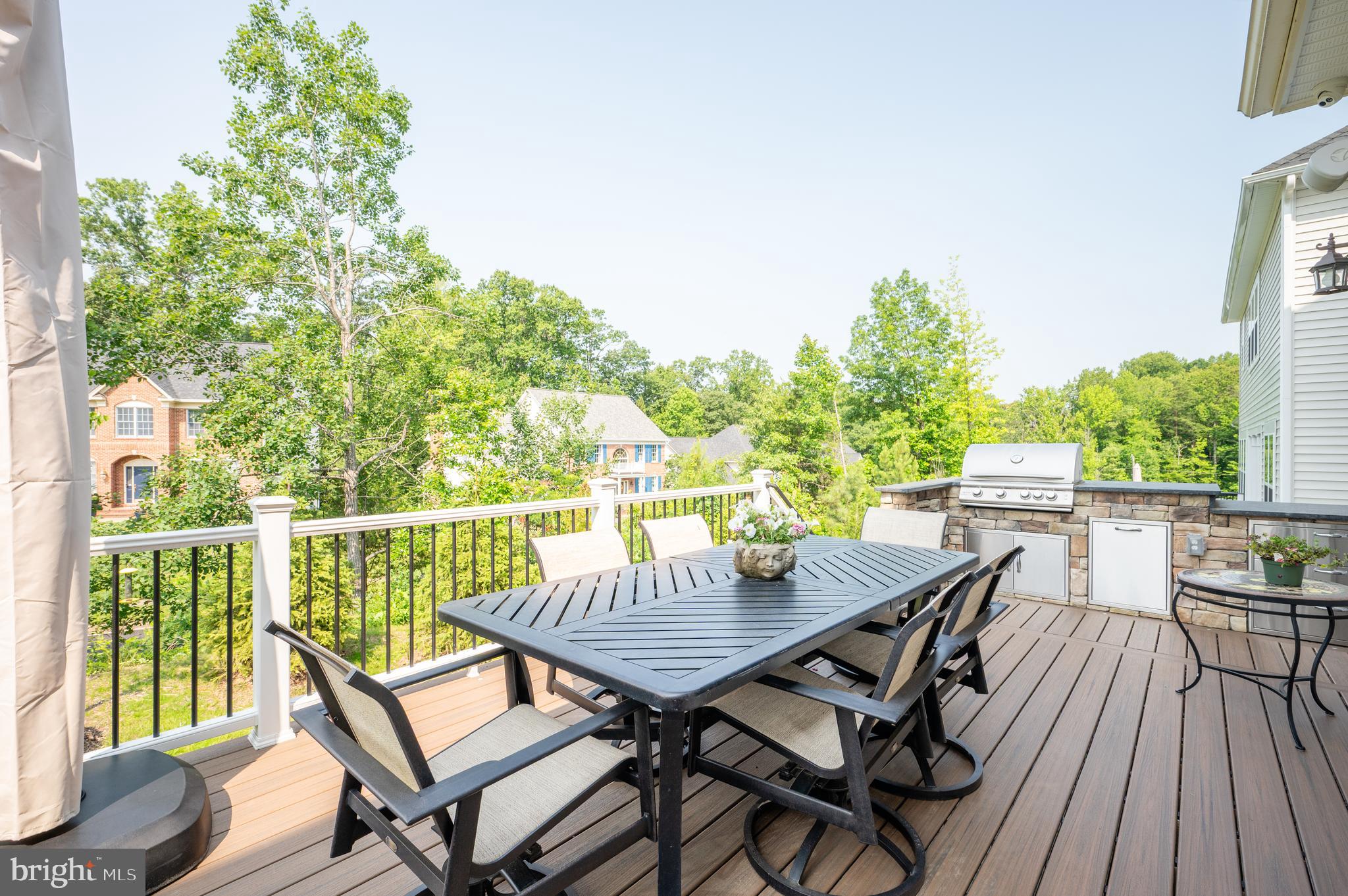 THE RESIDENCES AT MCCONNELL MANOR - Residential