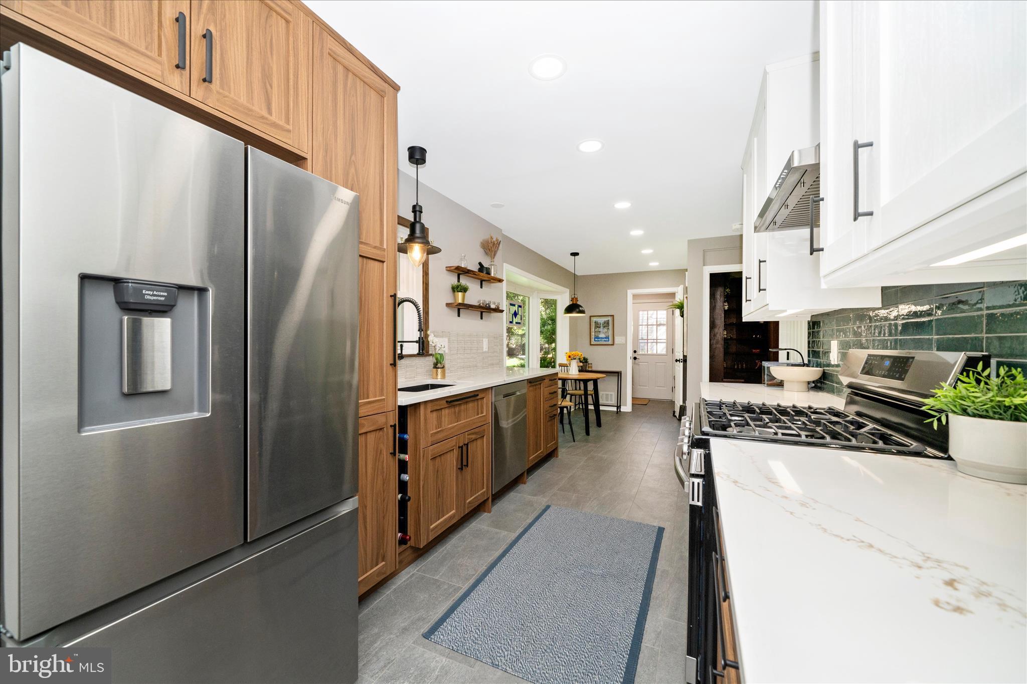 BUCKLEY DOWNS - Residential