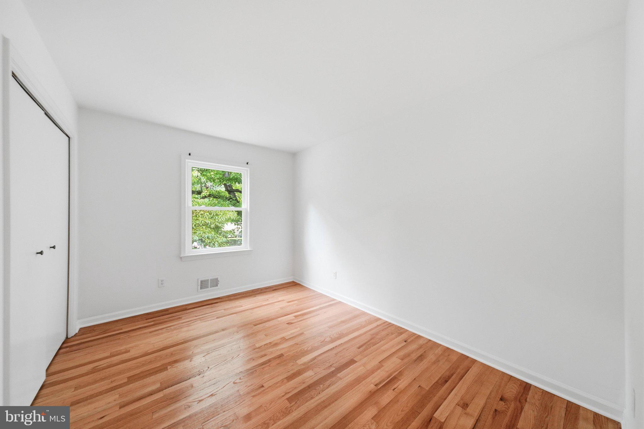 BUCKLEY DOWNS - Residential