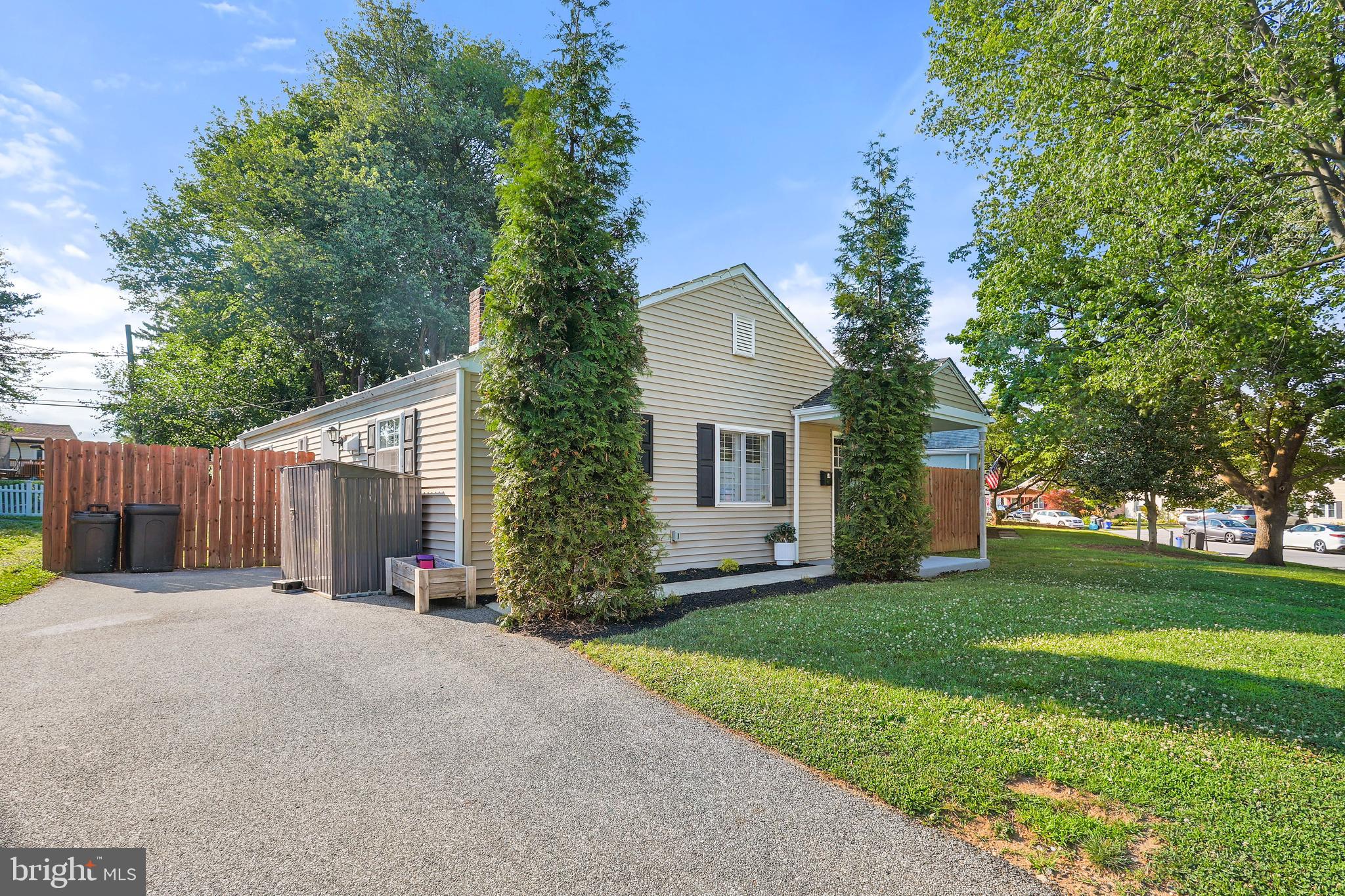 GREEN ACRES - Residential