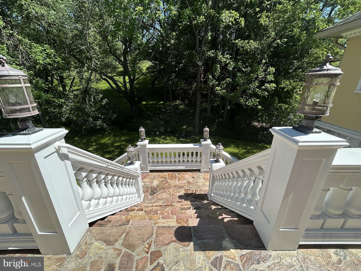 BEACH MILL DOWNS - Residential