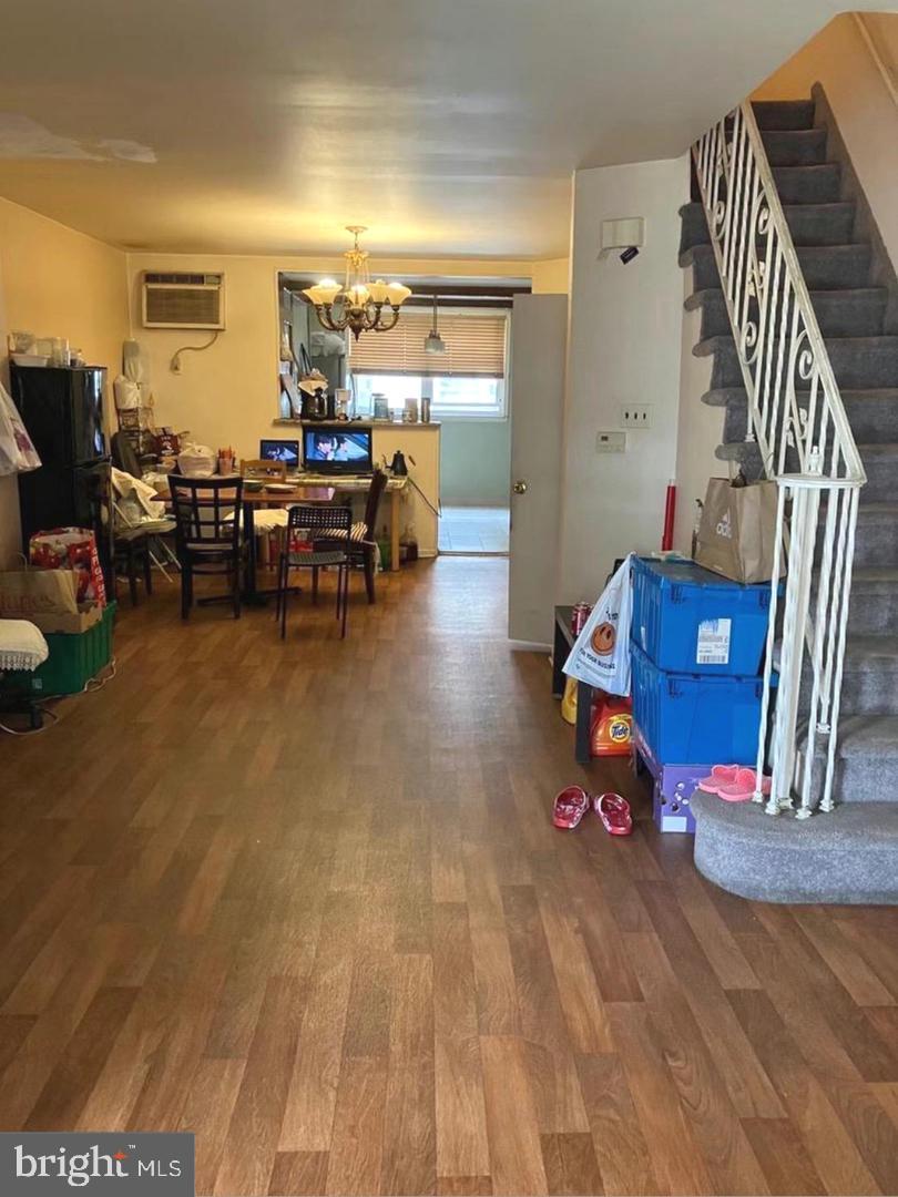 PHILADELPHIA (SOUTH) - Residential