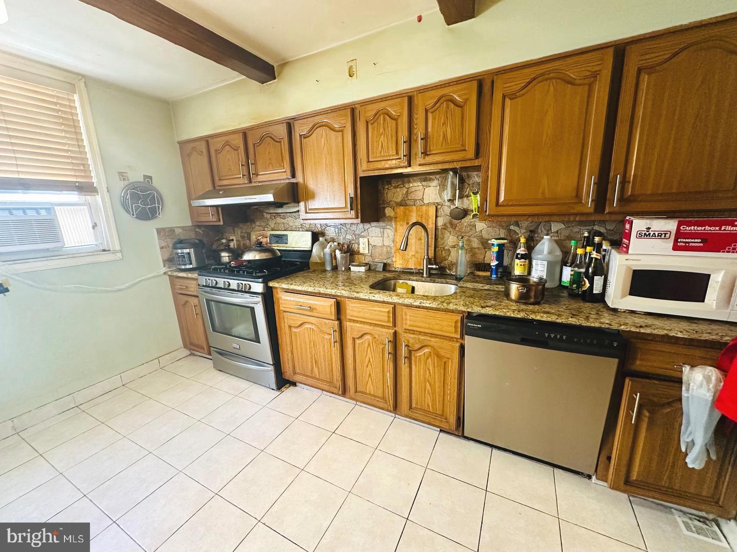 PHILADELPHIA (SOUTH) - Residential
