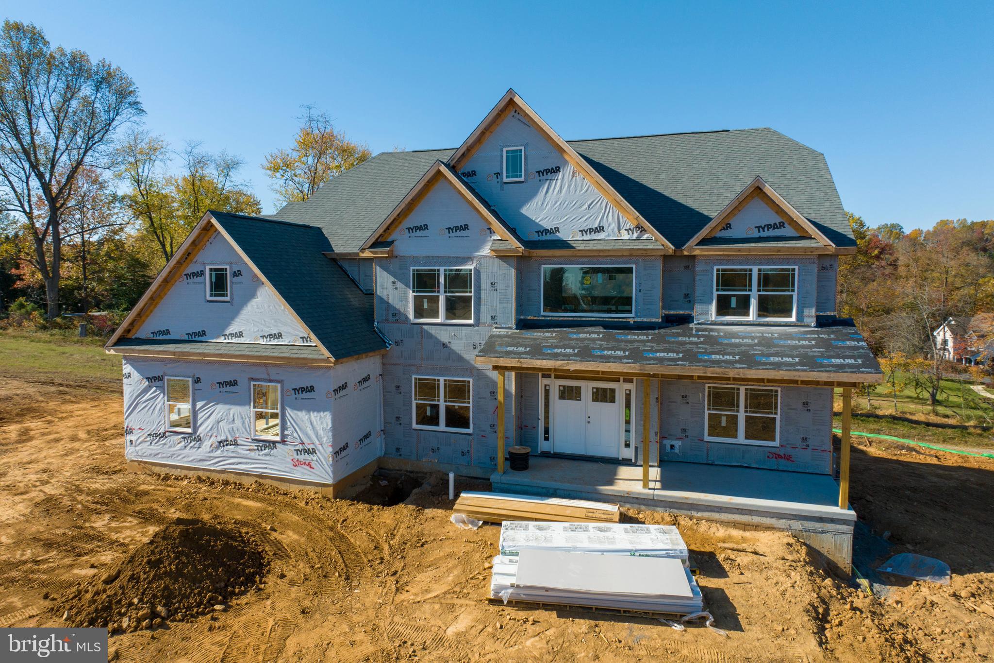 GARNET POINTE - Residential