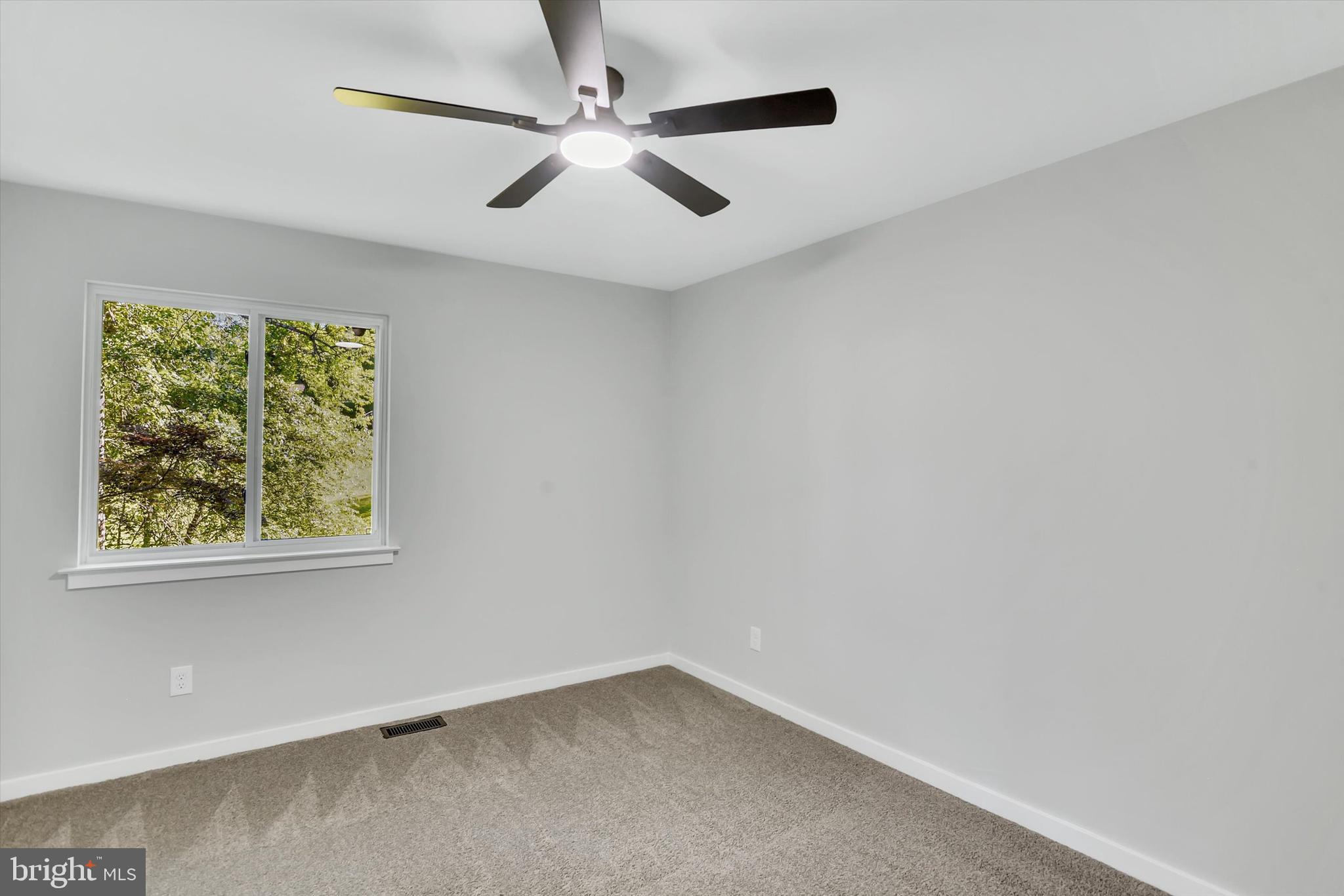 WORTHINGTON - Residential