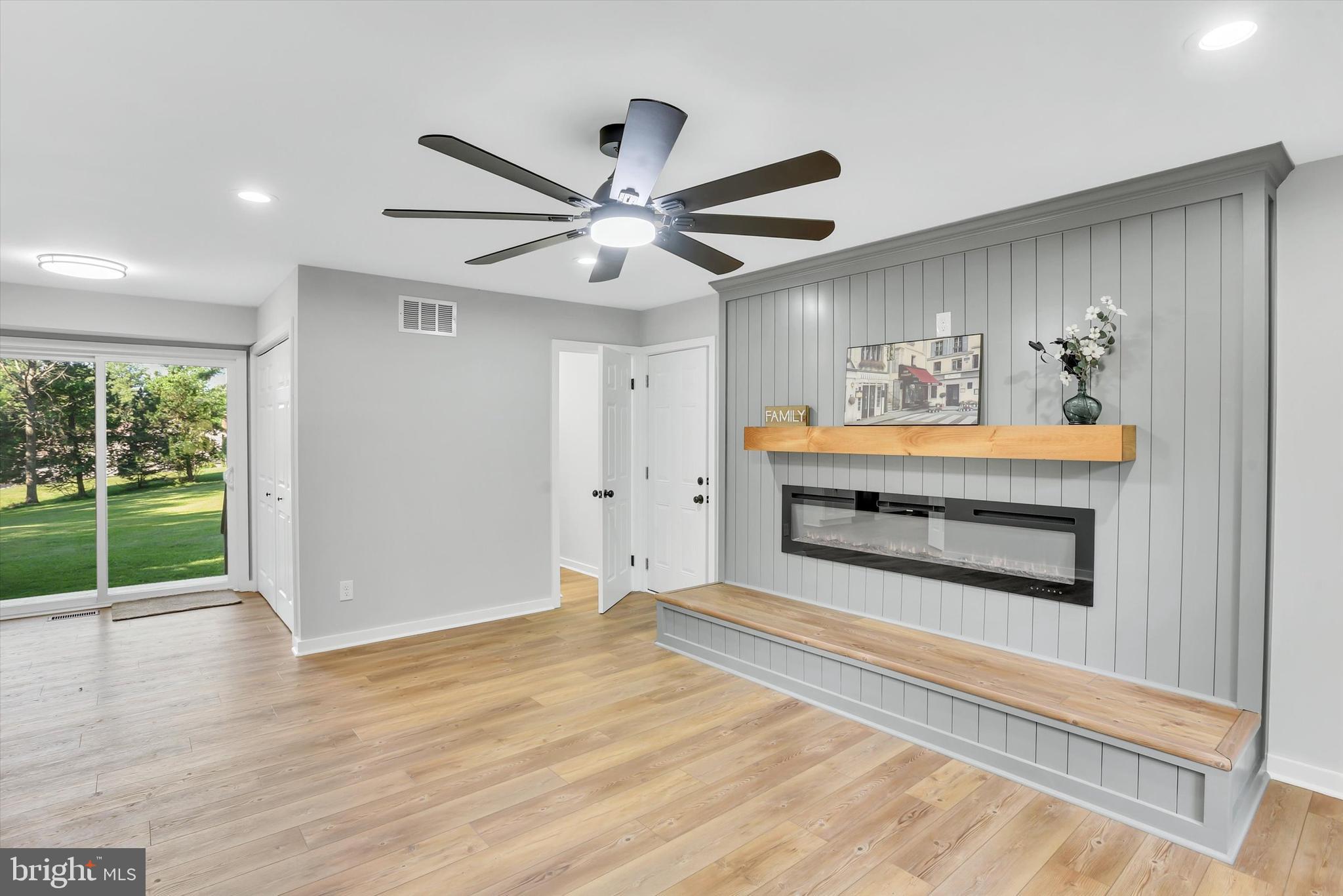 WORTHINGTON - Residential
