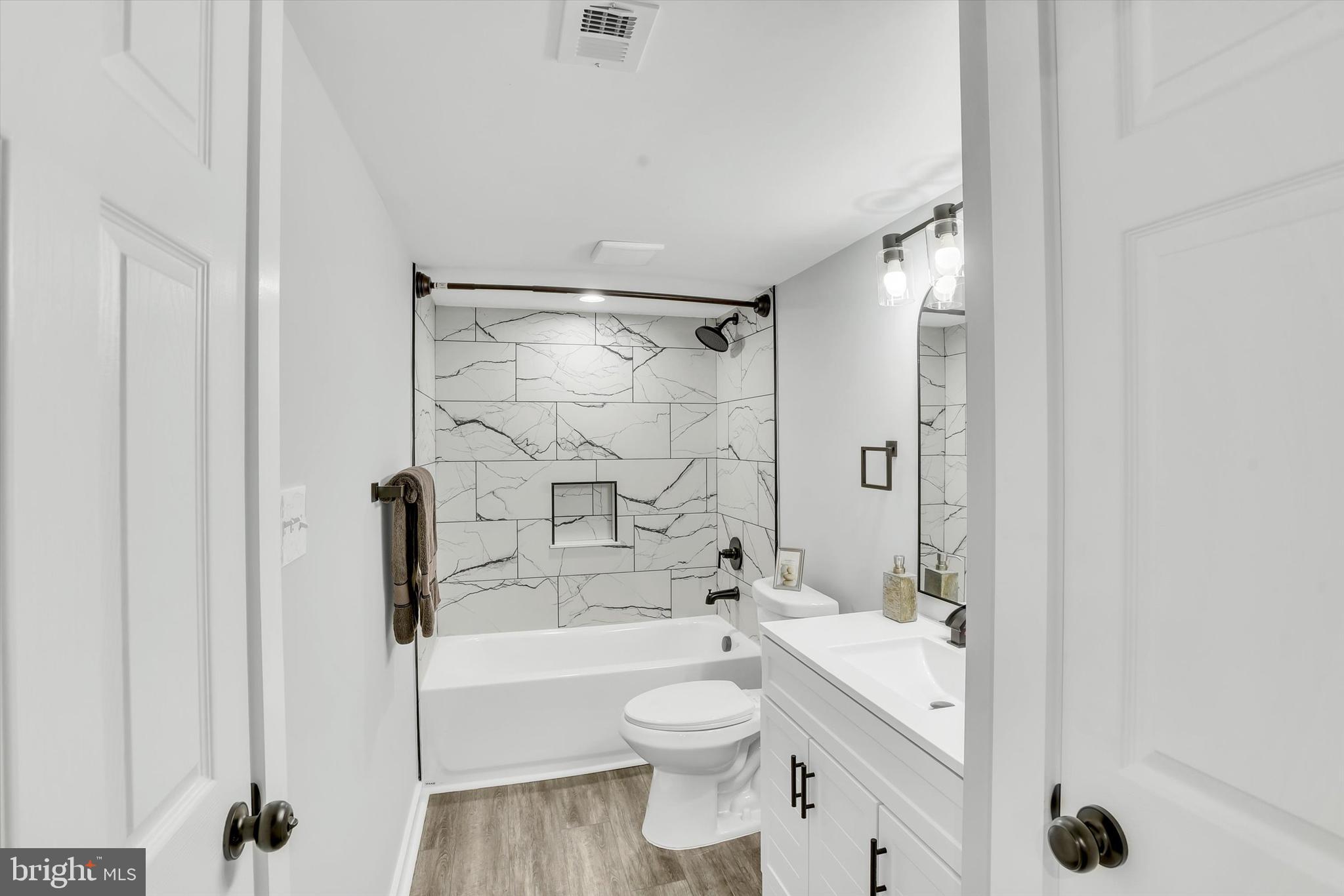 WORTHINGTON - Residential