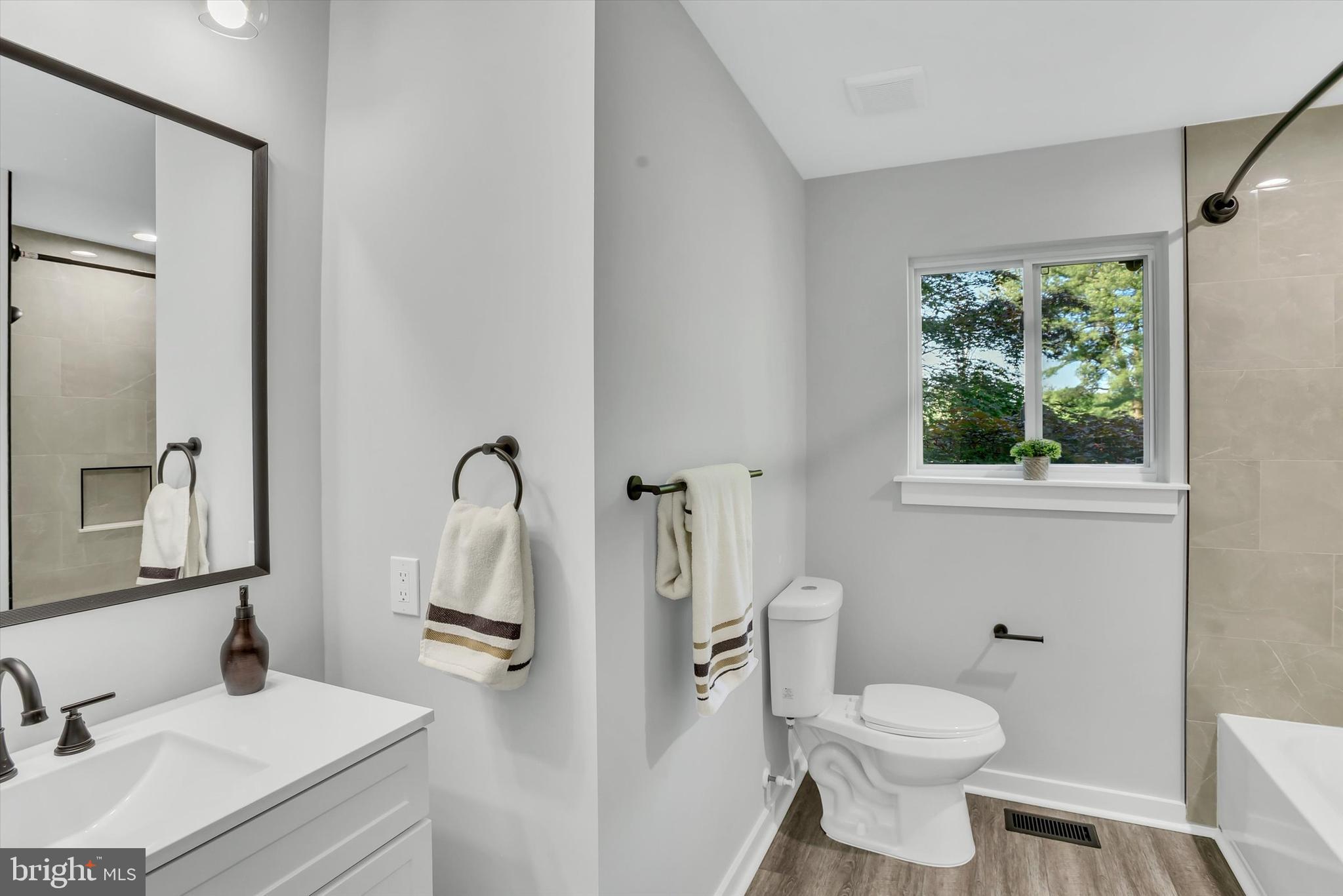 WORTHINGTON - Residential