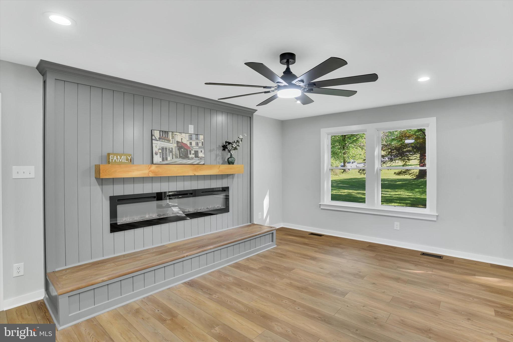 WORTHINGTON - Residential