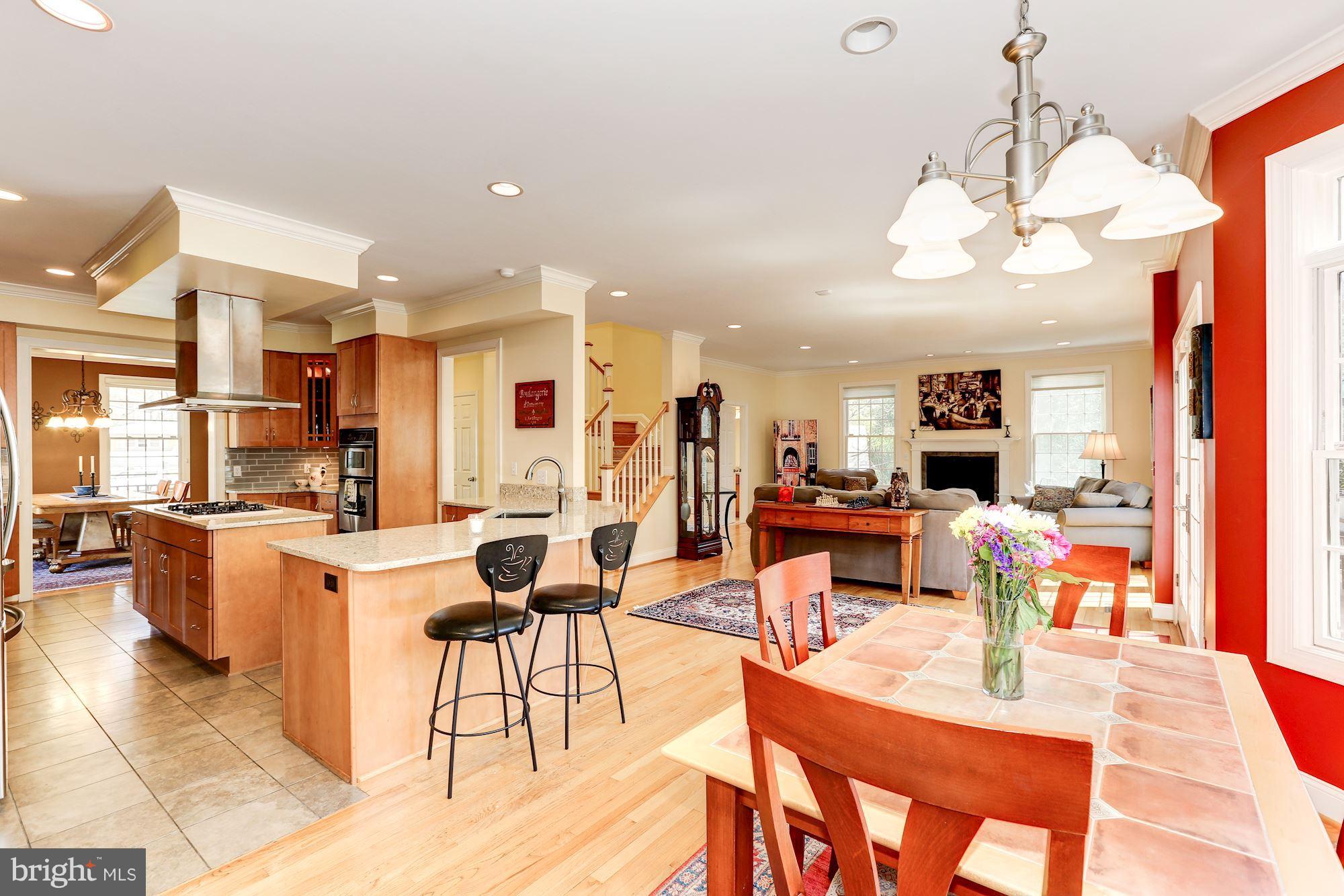 ROCK CREEK PALISADES - Residential