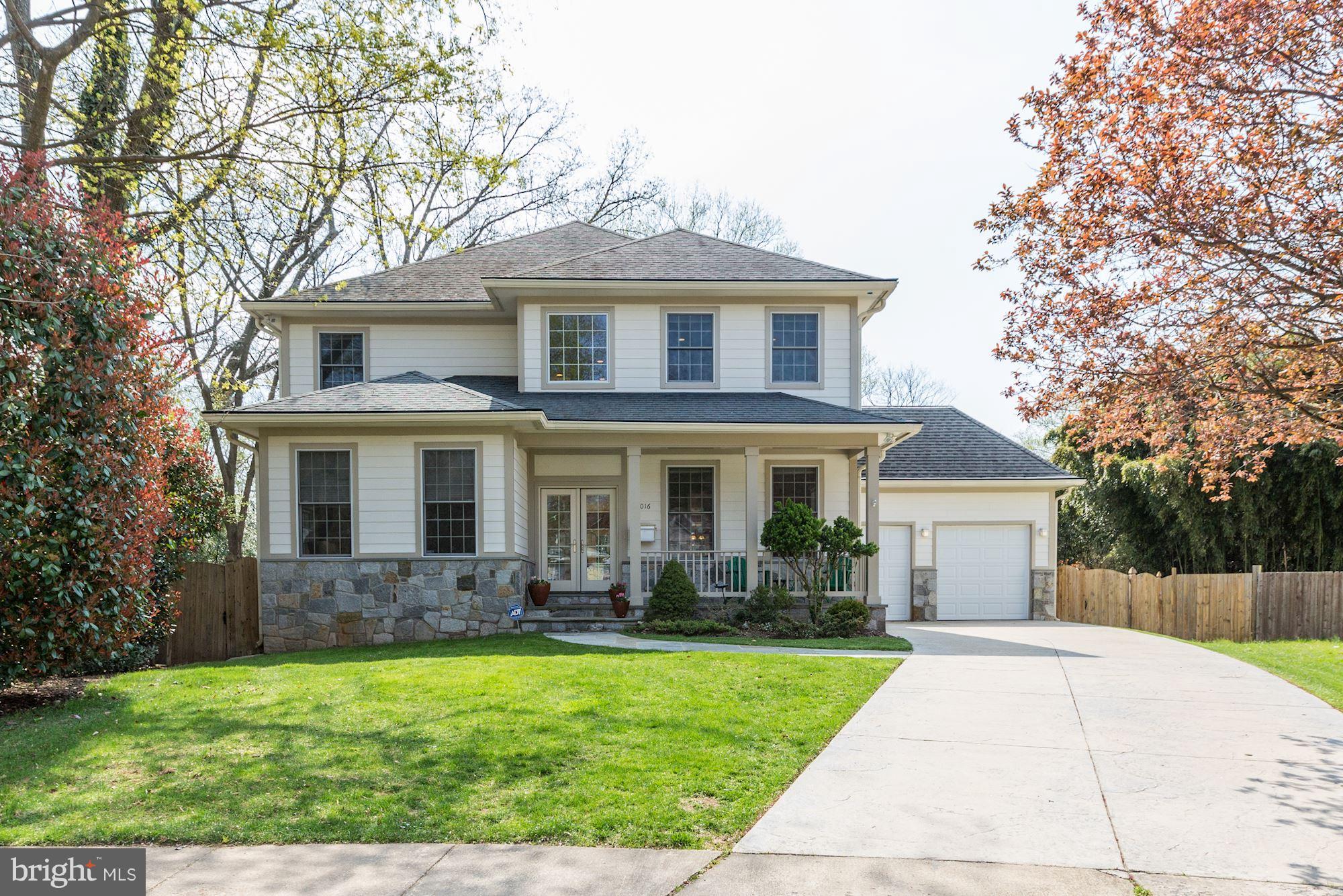 ROCK CREEK PALISADES - Residential