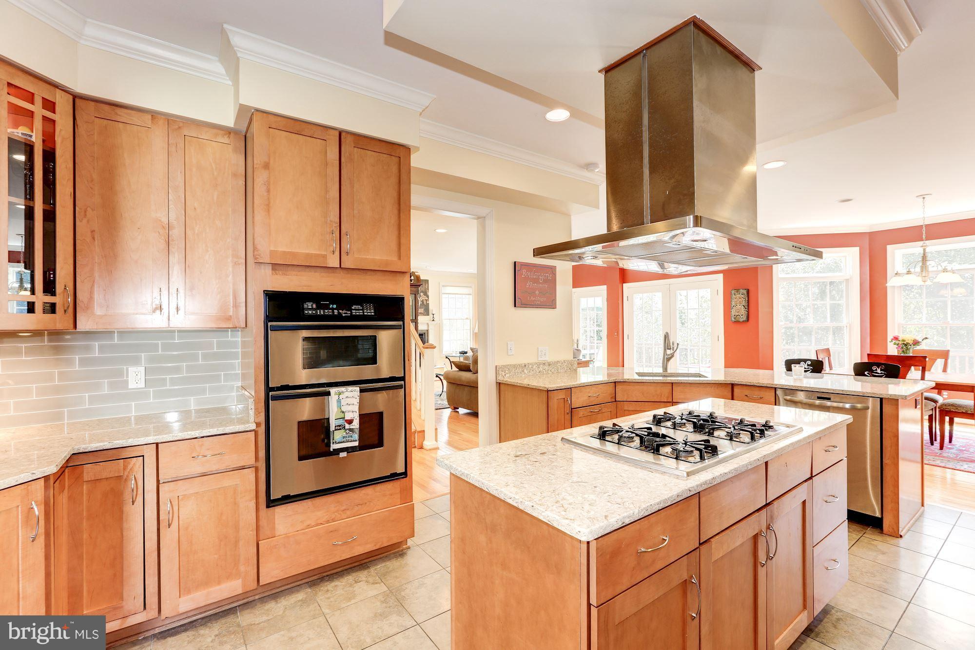 ROCK CREEK PALISADES - Residential