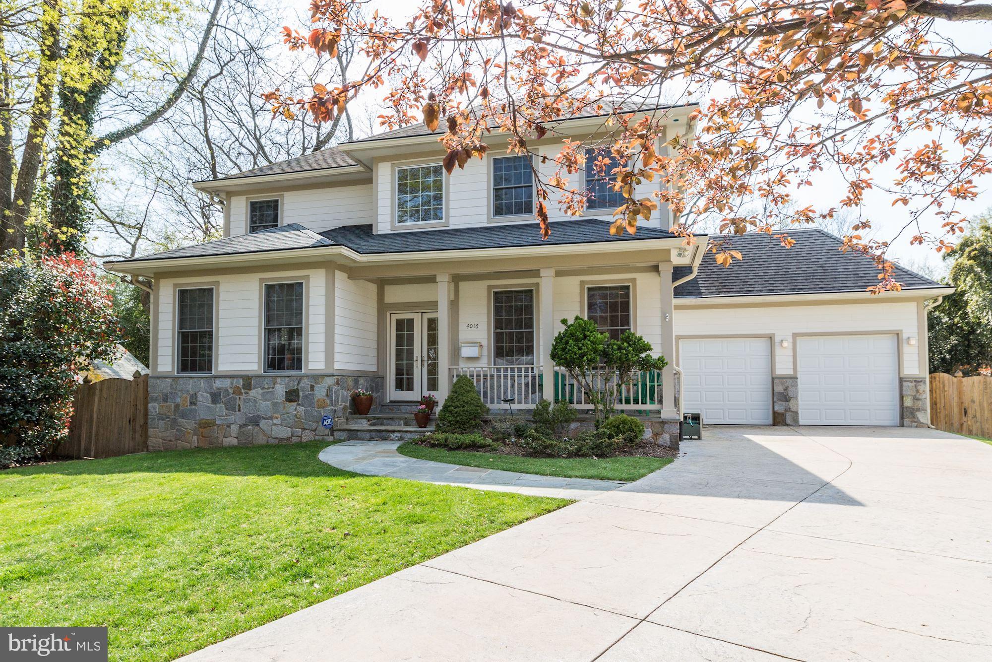 ROCK CREEK PALISADES - Residential