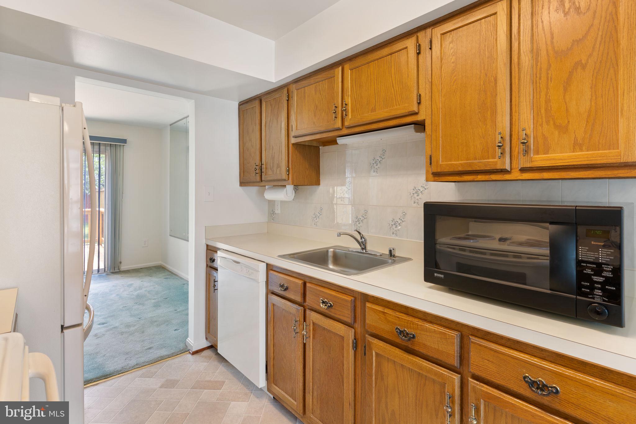 CLOVERLEAF TOWNHOUSES - Residential