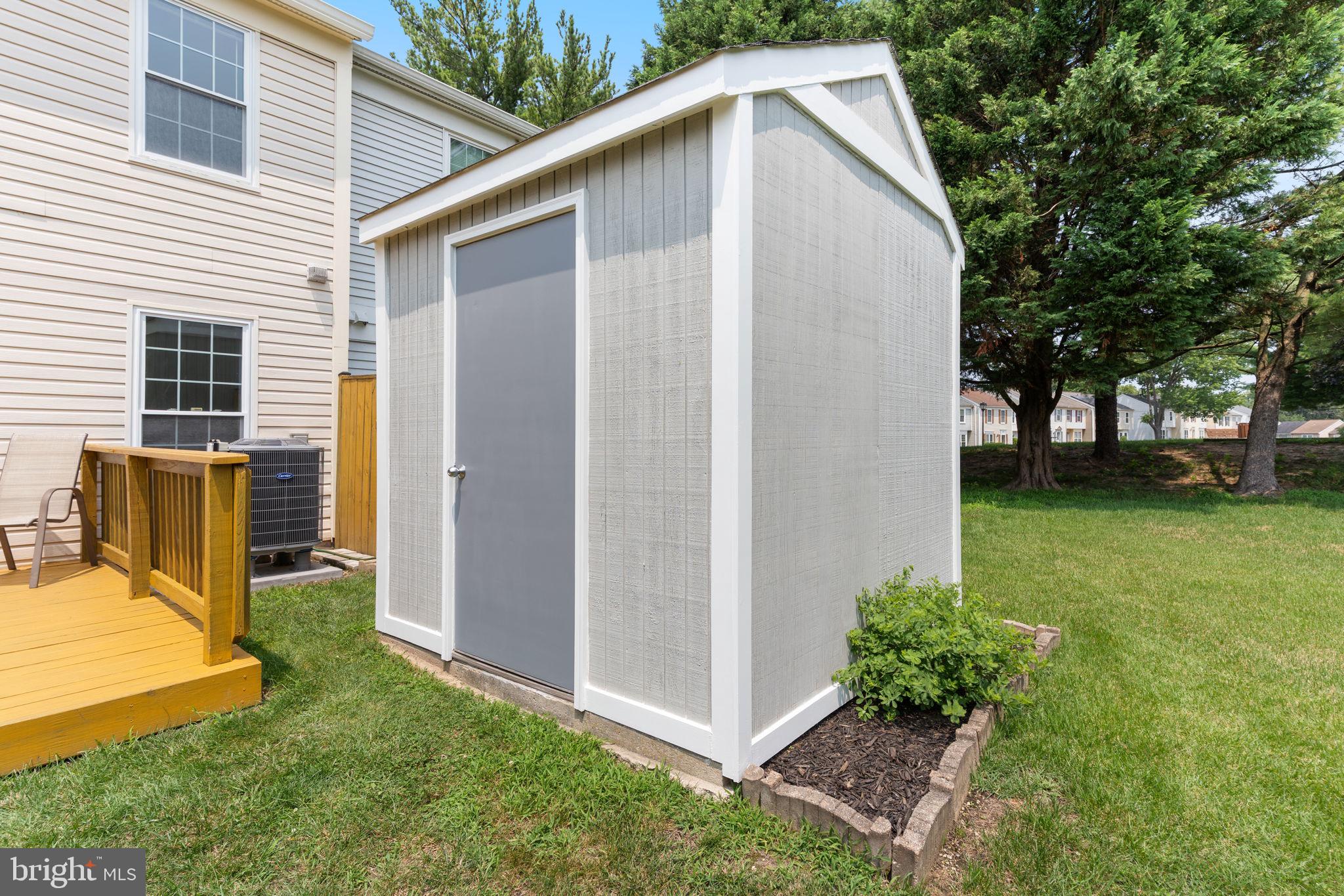 CLOVERLEAF TOWNHOUSES - Residential