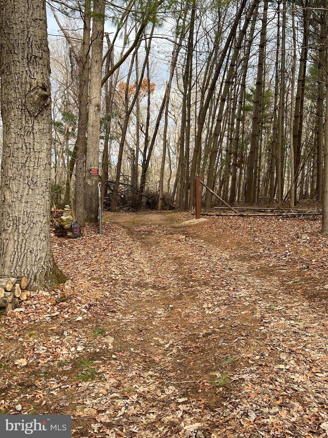DOVER ROAD - Land