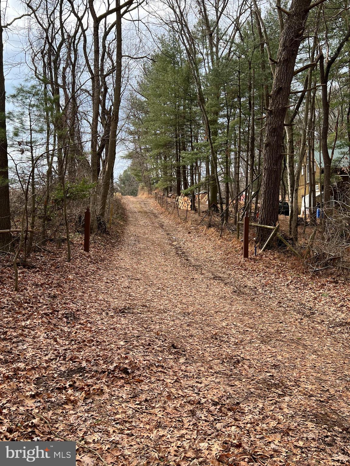 DOVER ROAD - Land