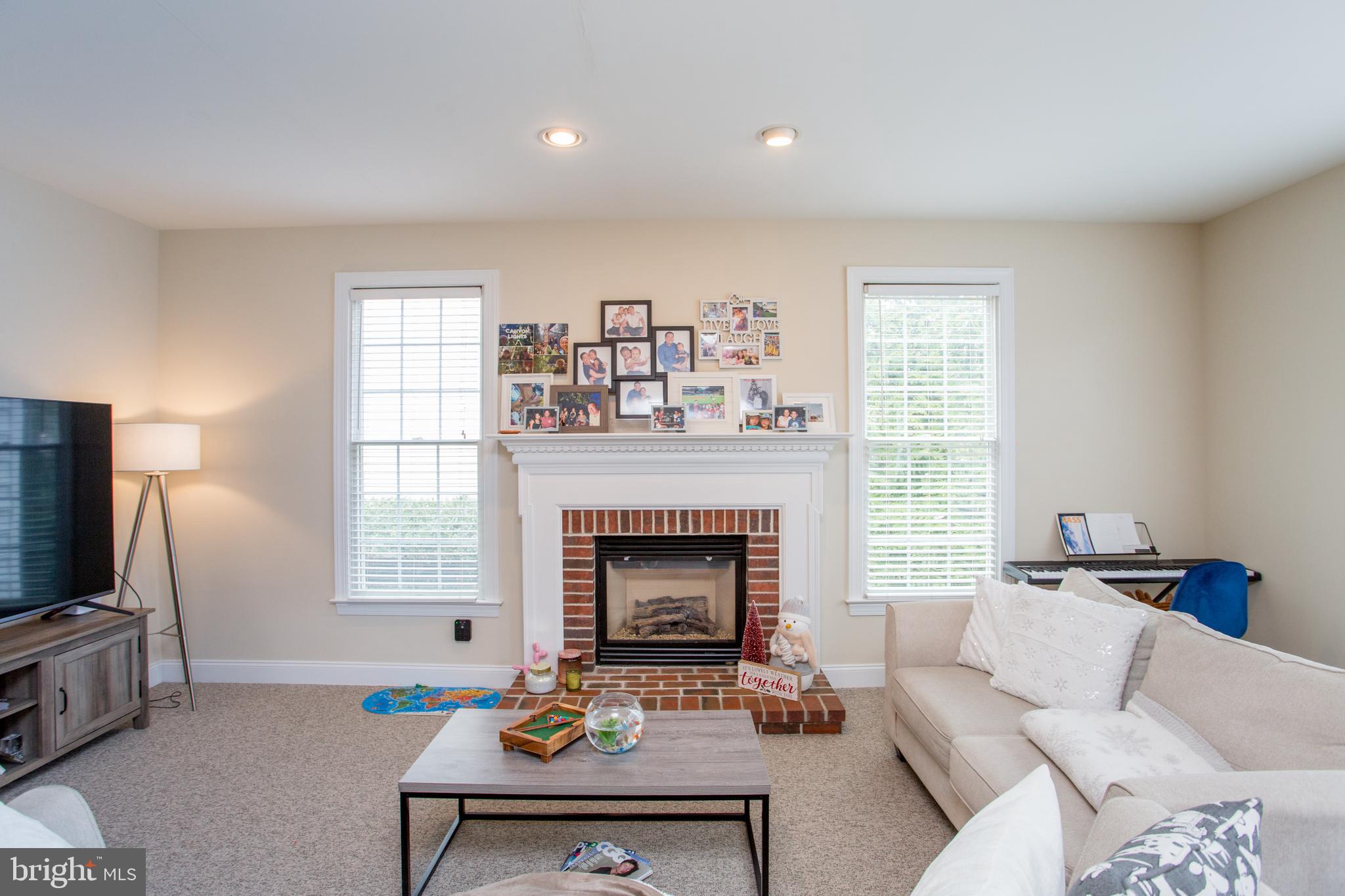 NEW BRITAIN WALK - Residential Lease