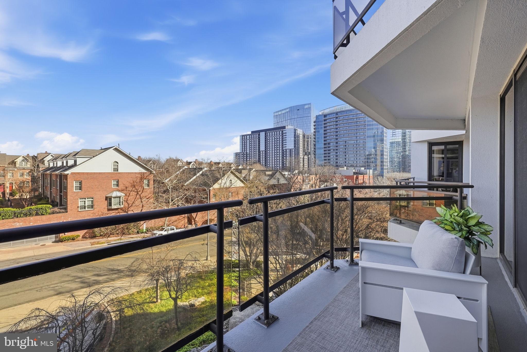 ATRIUM - Residential