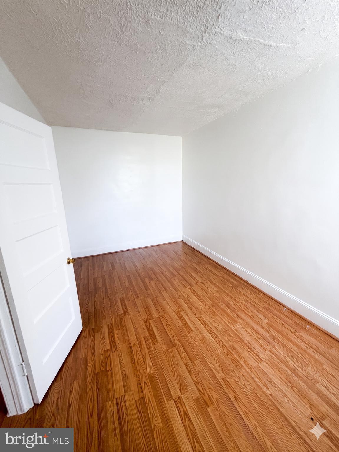 NORTHWOOD - Residential