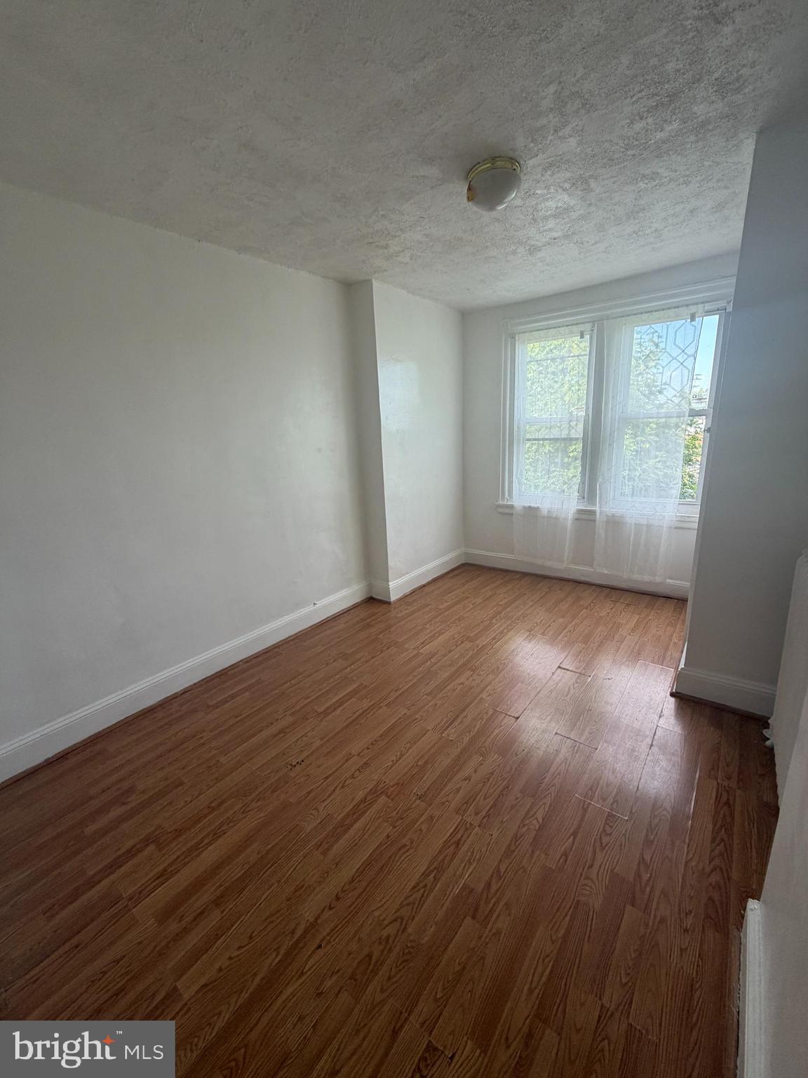 NORTHWOOD - Residential