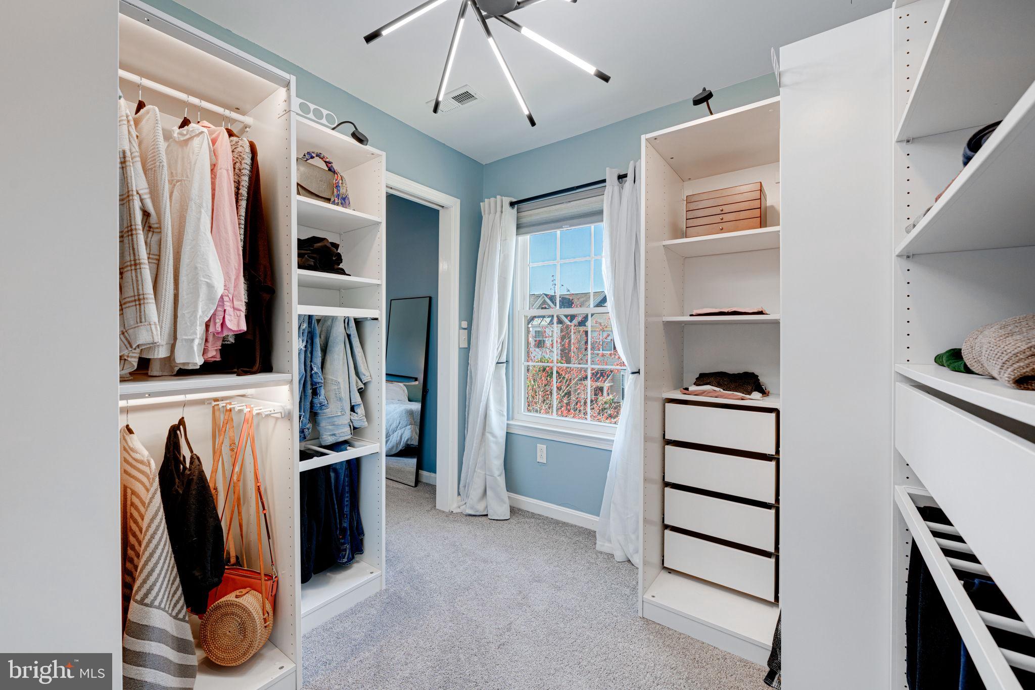 NORTH HART RUN - Residential