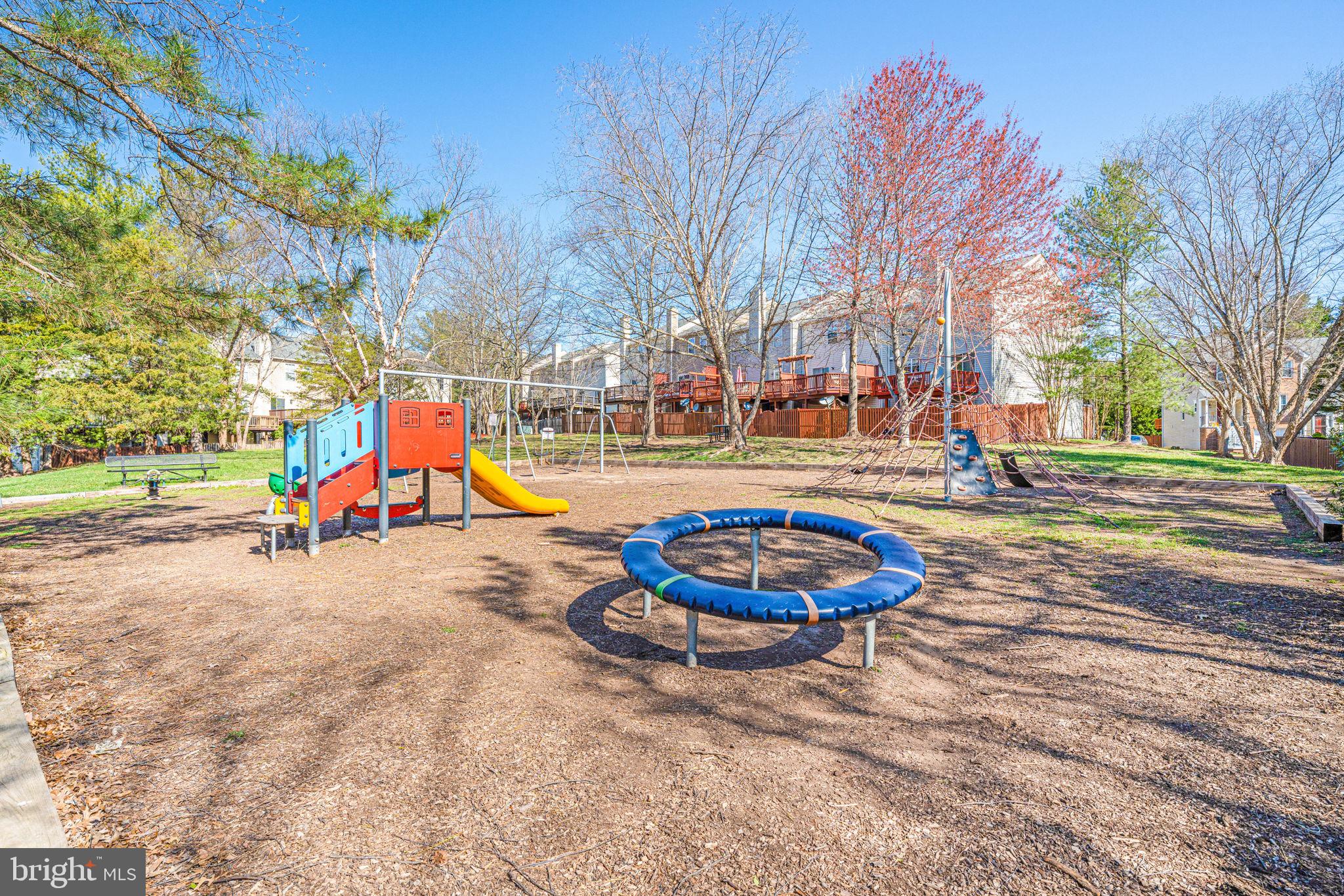 NORTH HART RUN - Residential