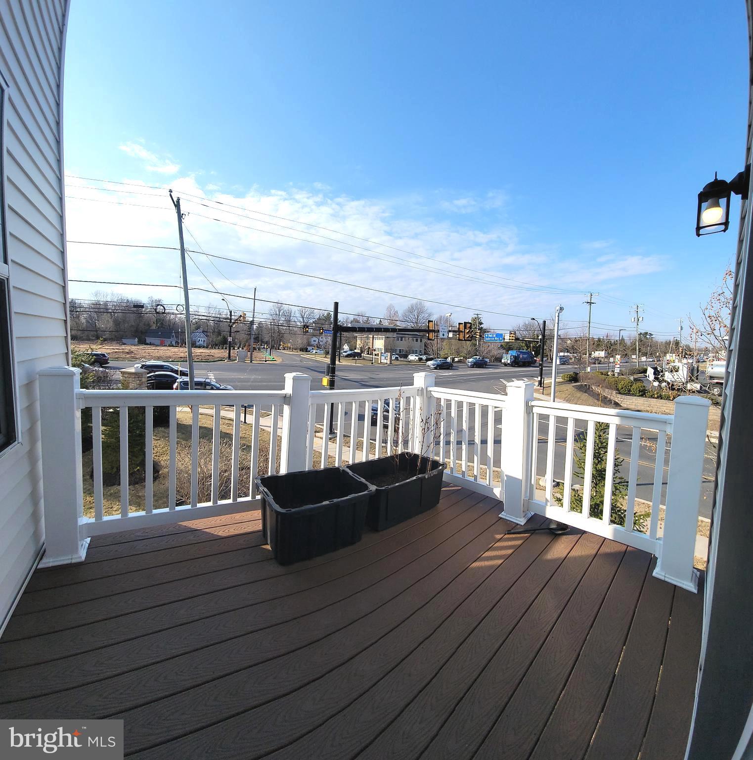 HIGH GROVE - Residential
