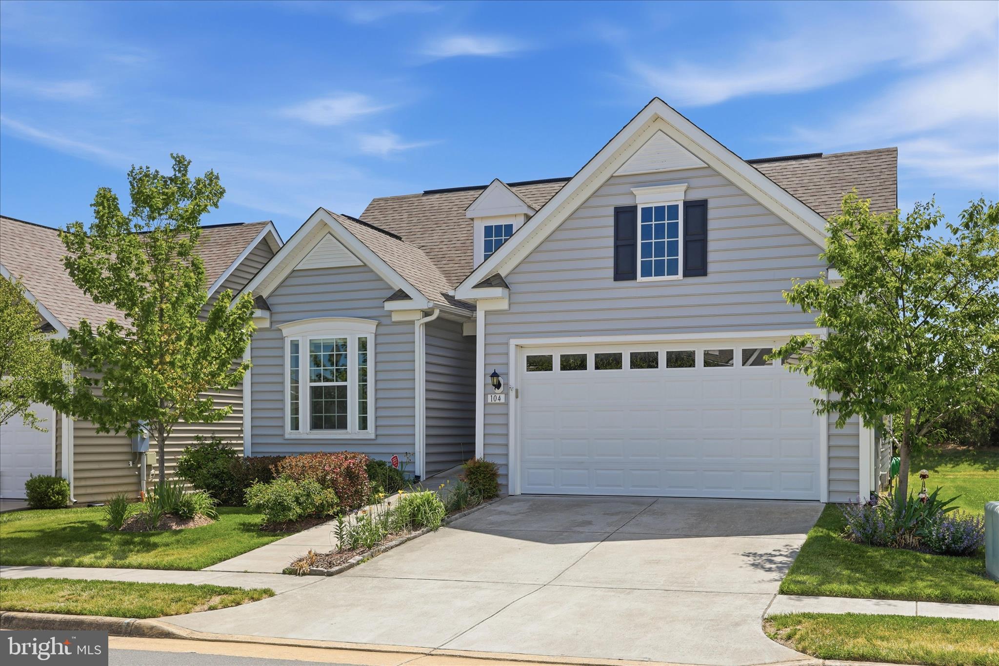 CEDAR MEADOWS - Residential