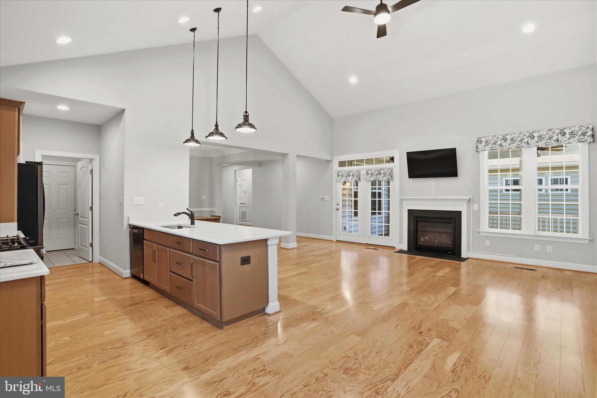 CEDAR MEADOWS - Residential