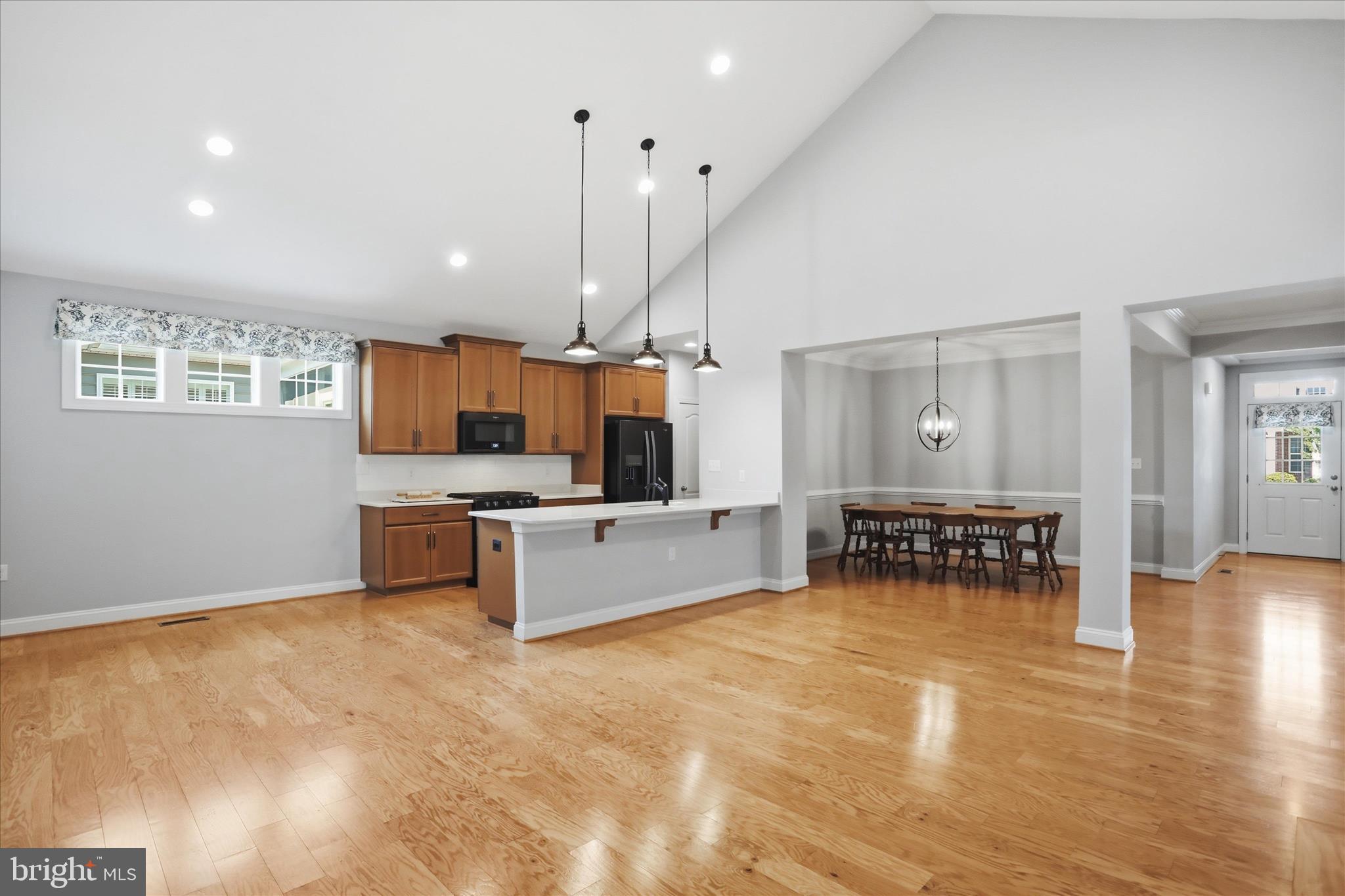 CEDAR MEADOWS - Residential