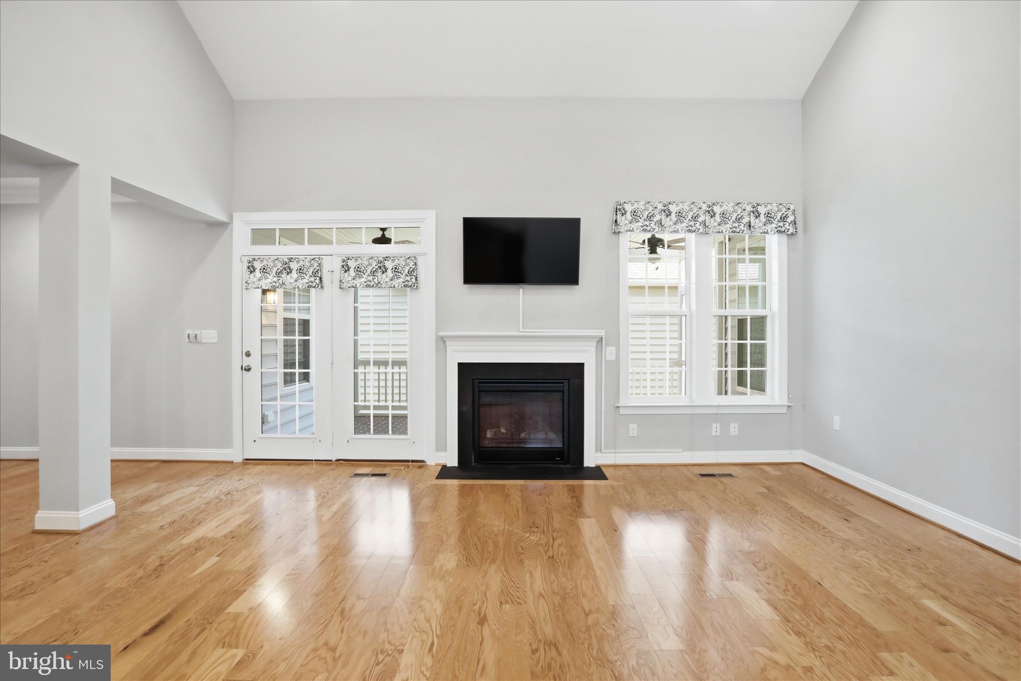 CEDAR MEADOWS - Residential