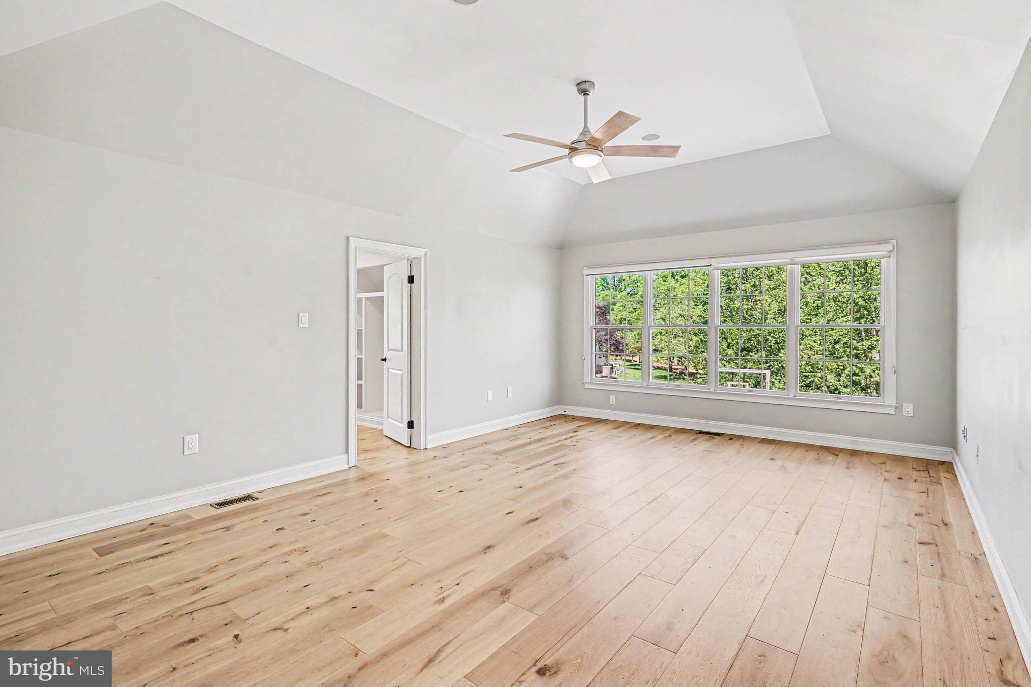 ENCLAVE AT EVANSBURG - Residential