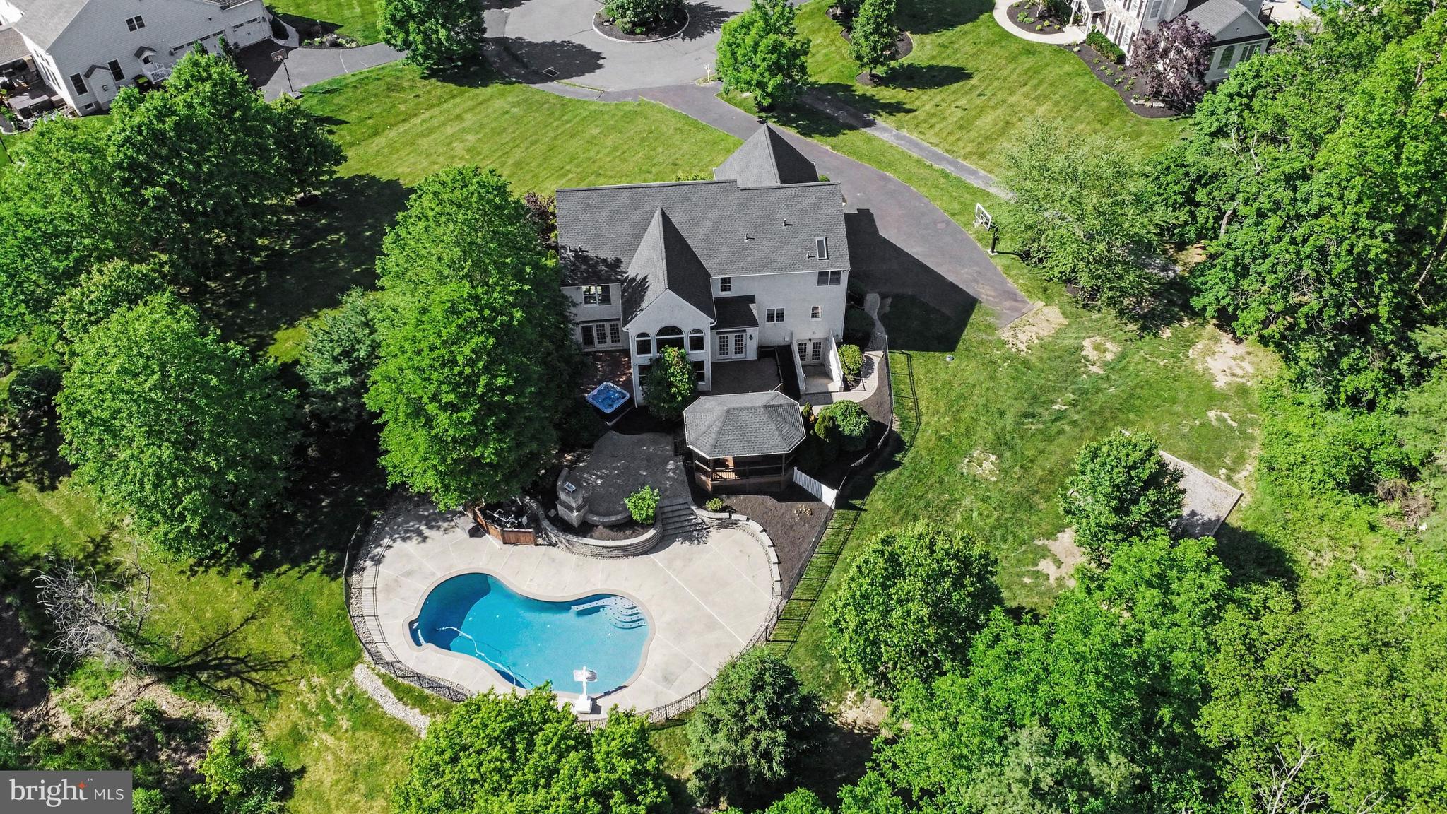 ENCLAVE AT EVANSBURG - Residential