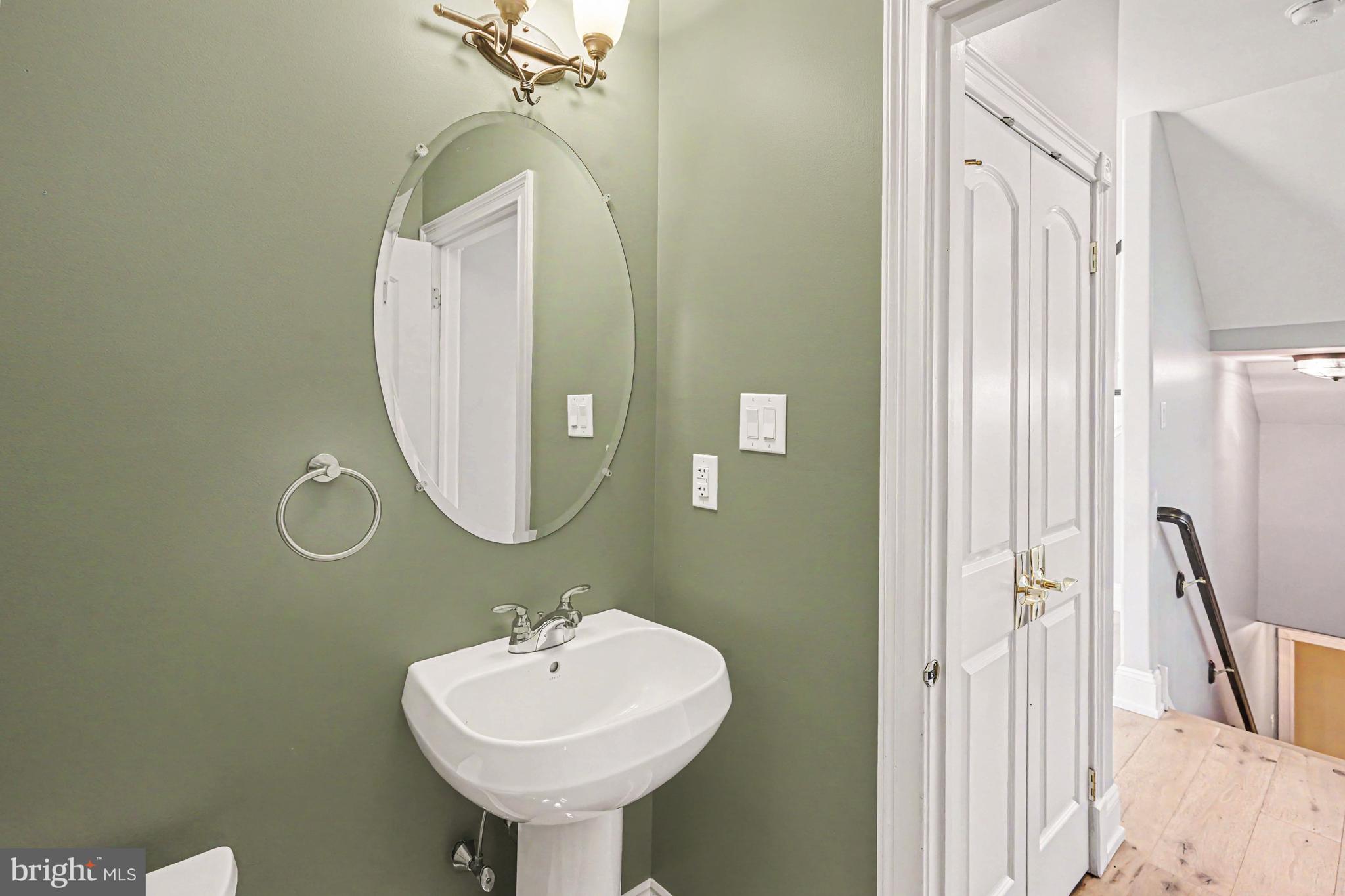 ENCLAVE AT EVANSBURG - Residential