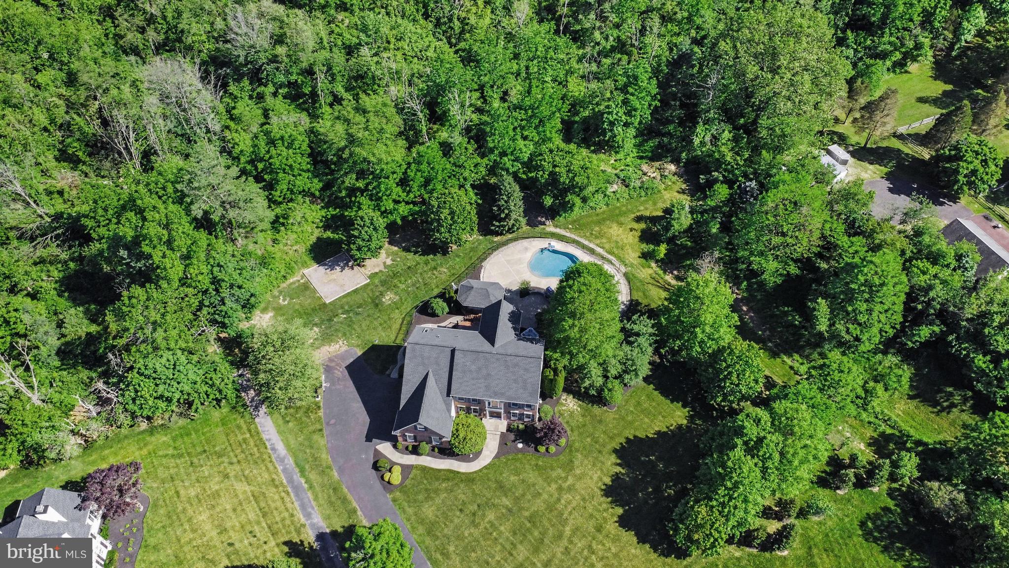 ENCLAVE AT EVANSBURG - Residential