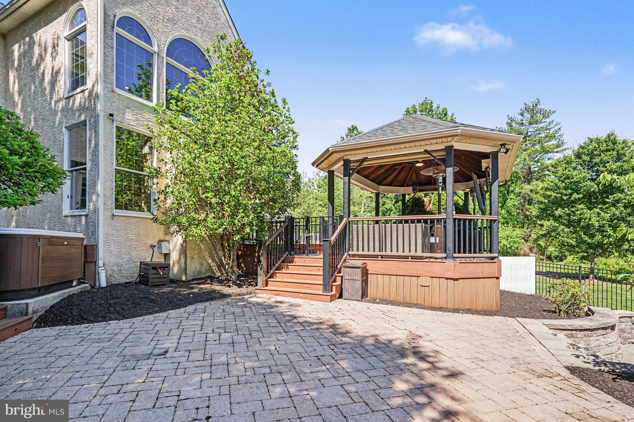 ENCLAVE AT EVANSBURG - Residential