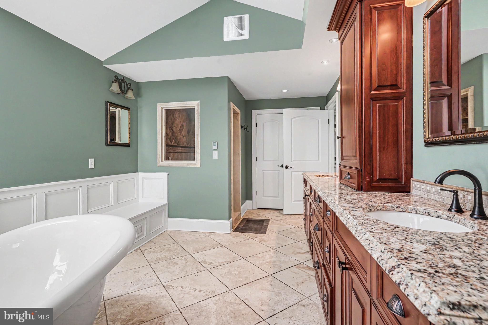 ENCLAVE AT EVANSBURG - Residential