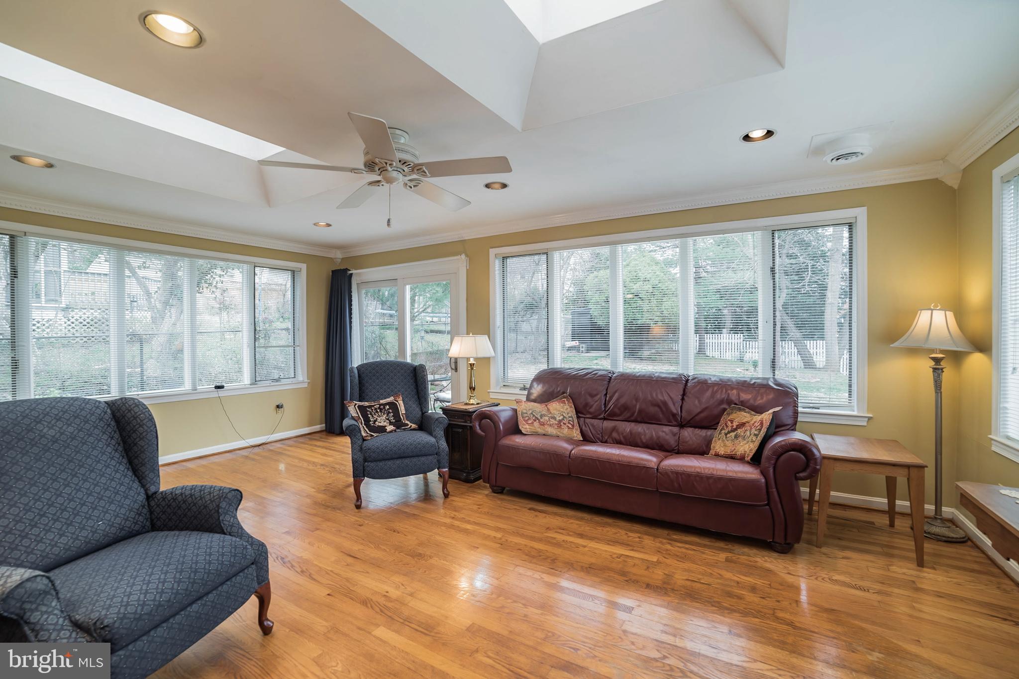 BETHESDA OUTSIDE - Residential