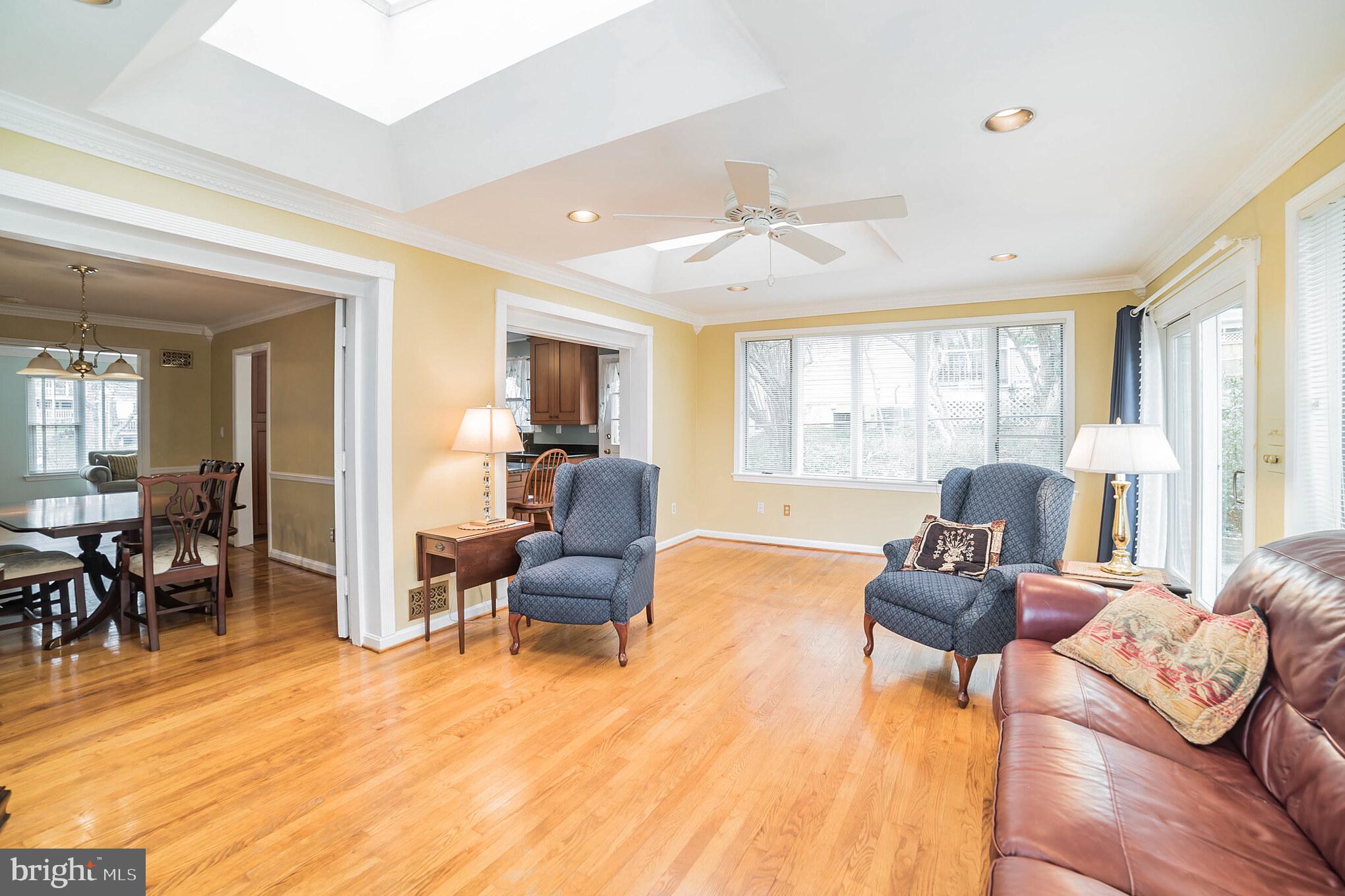 BETHESDA OUTSIDE - Residential