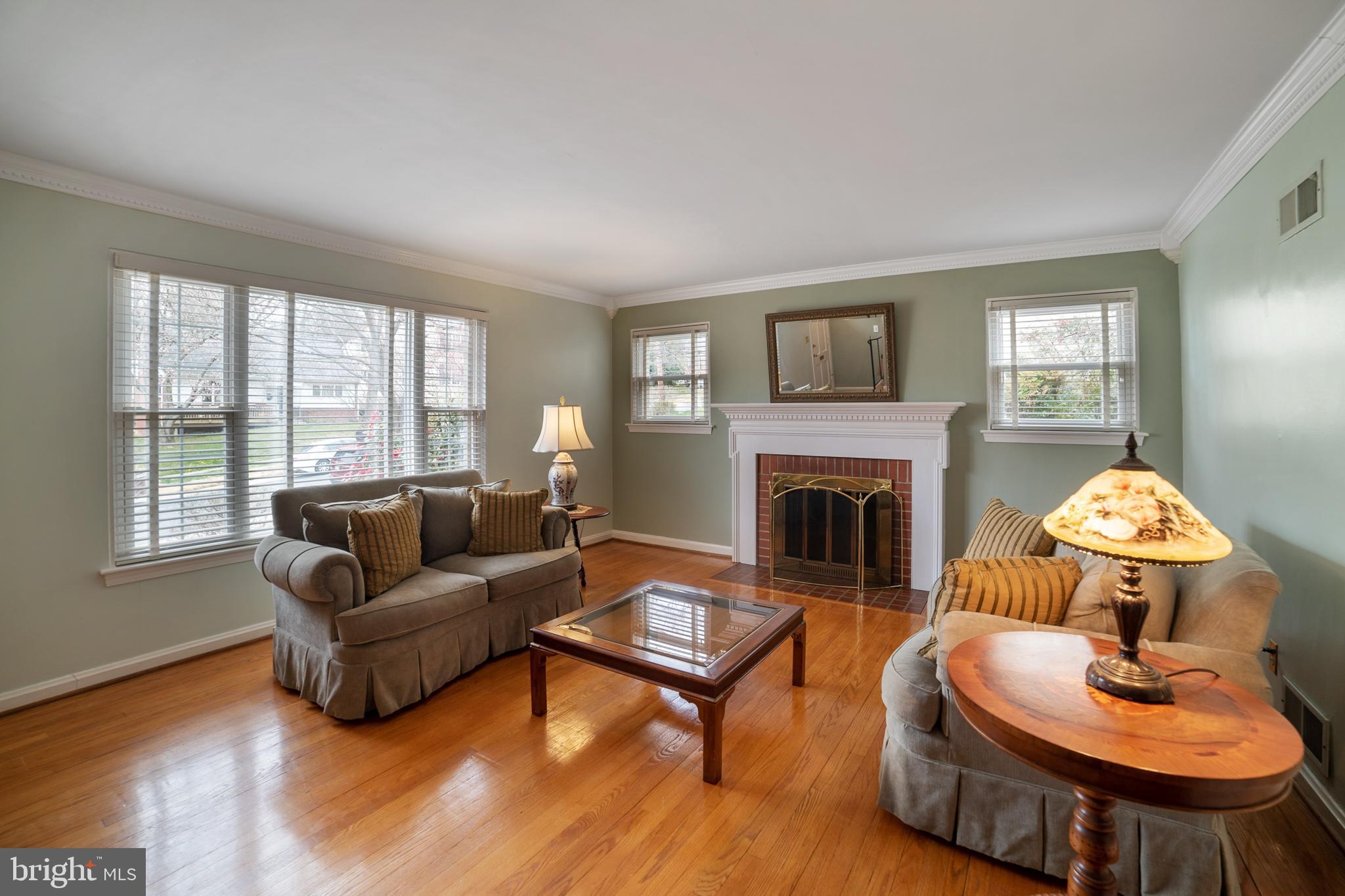 BETHESDA OUTSIDE - Residential