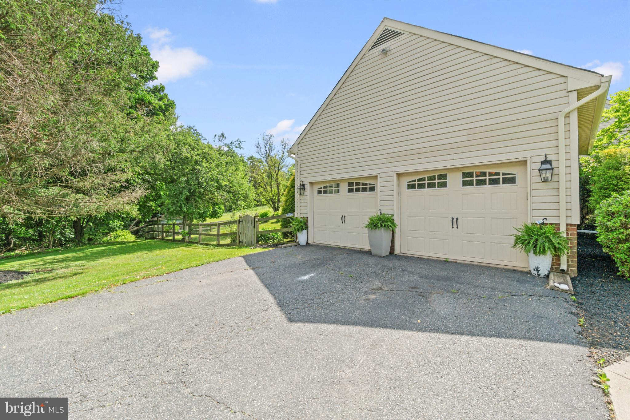 NORRISVILLE - Residential