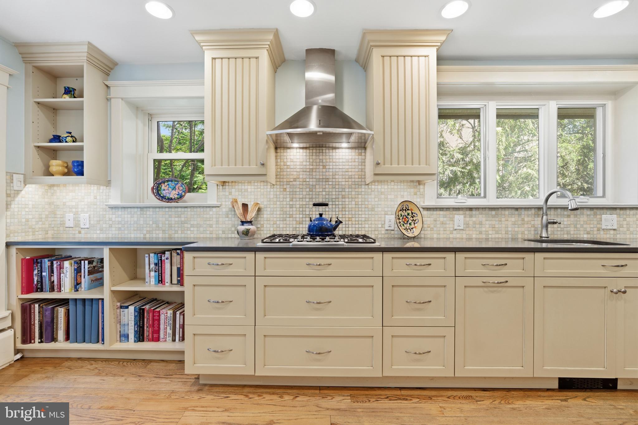 DREXEL HILL - Residential